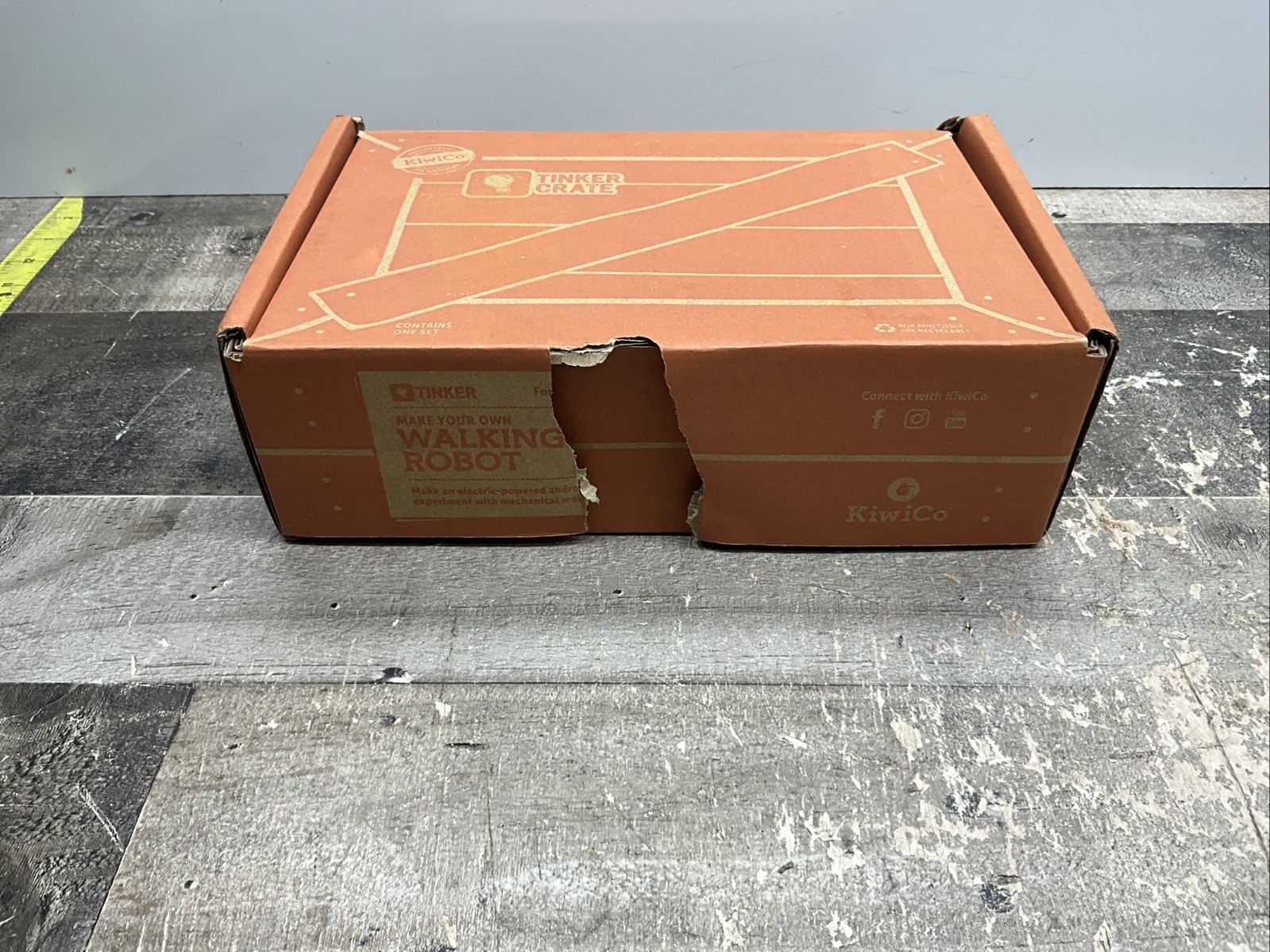 KIWICO TINKER CRATE WALKING ROBOT STEM BUILT KIT F1480-TWLK AGES 9+ NEW OPEN BOX