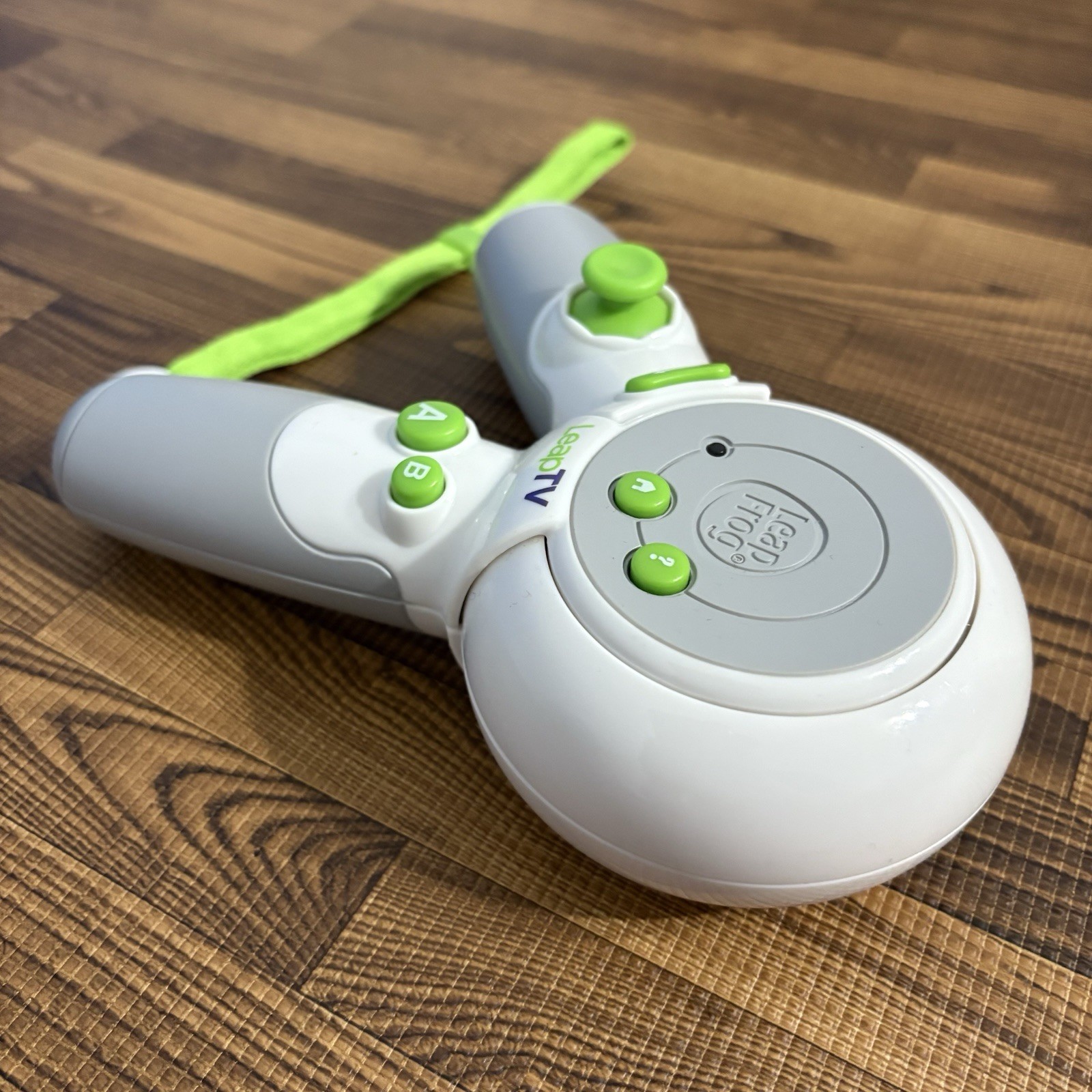 LeapTV Transforming LeapFrog Controller Gaming System Leap TV Video Game Remote