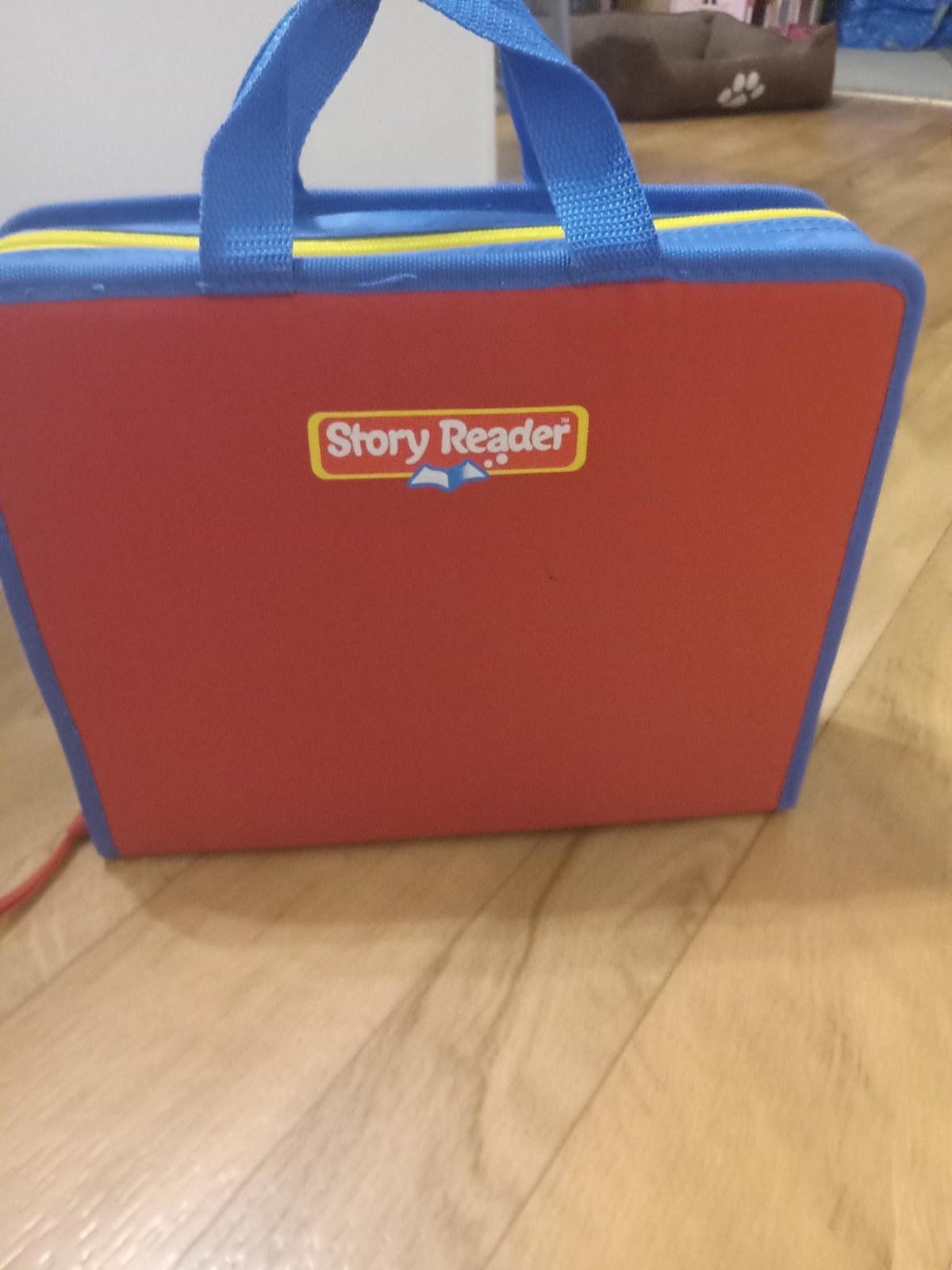 Vintage Children’s Electric Story Reader System SpongeBob Nemo 11 Books Cartrid