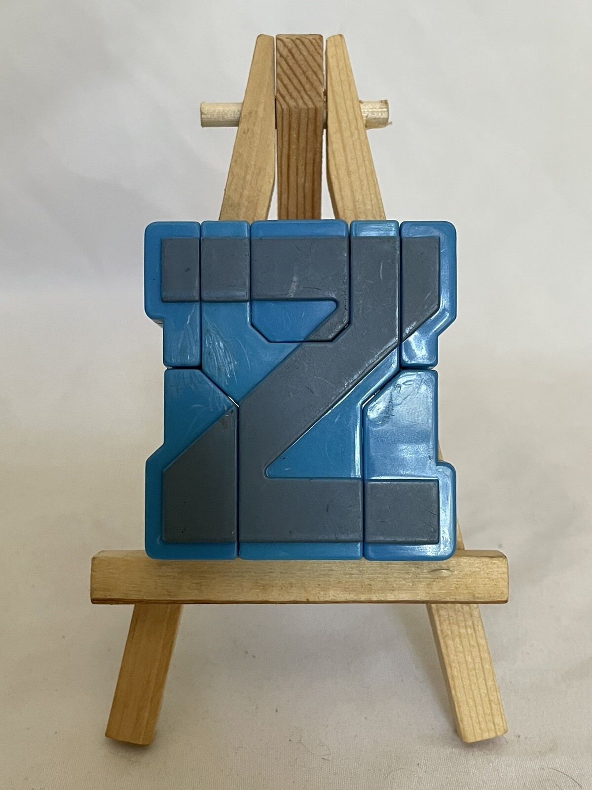 Vtg ALPHA-BOTS Letter Z Transforming Letters Robots Action Figure Mattel 1985