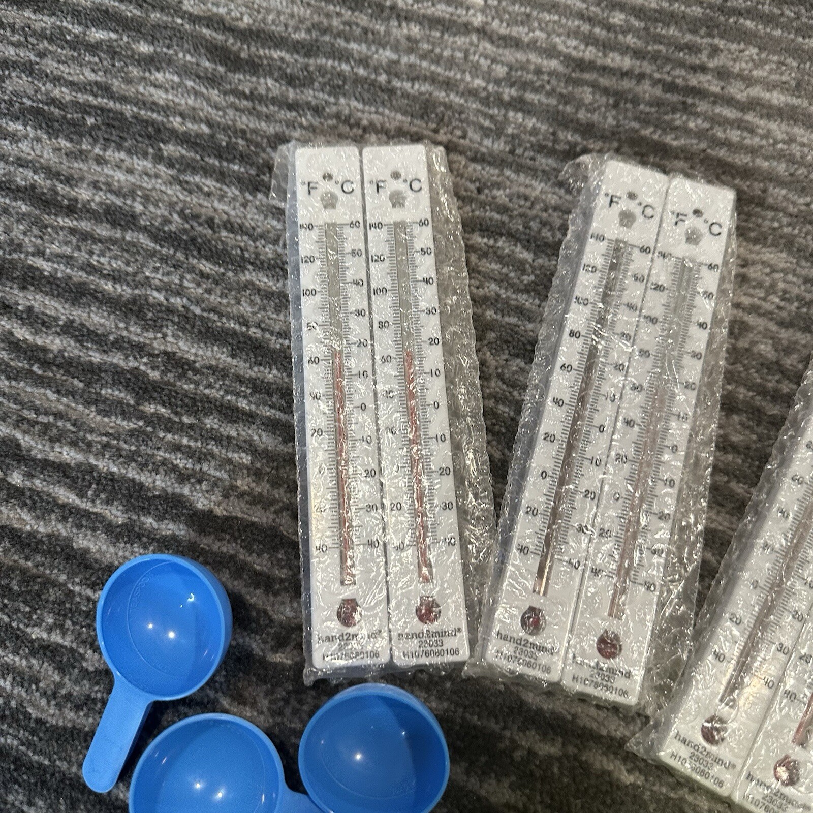 Science Kit Thermometers 6 Small 1 Large 6 Tennis Balls 6 Scoops HMH Lab Kit New