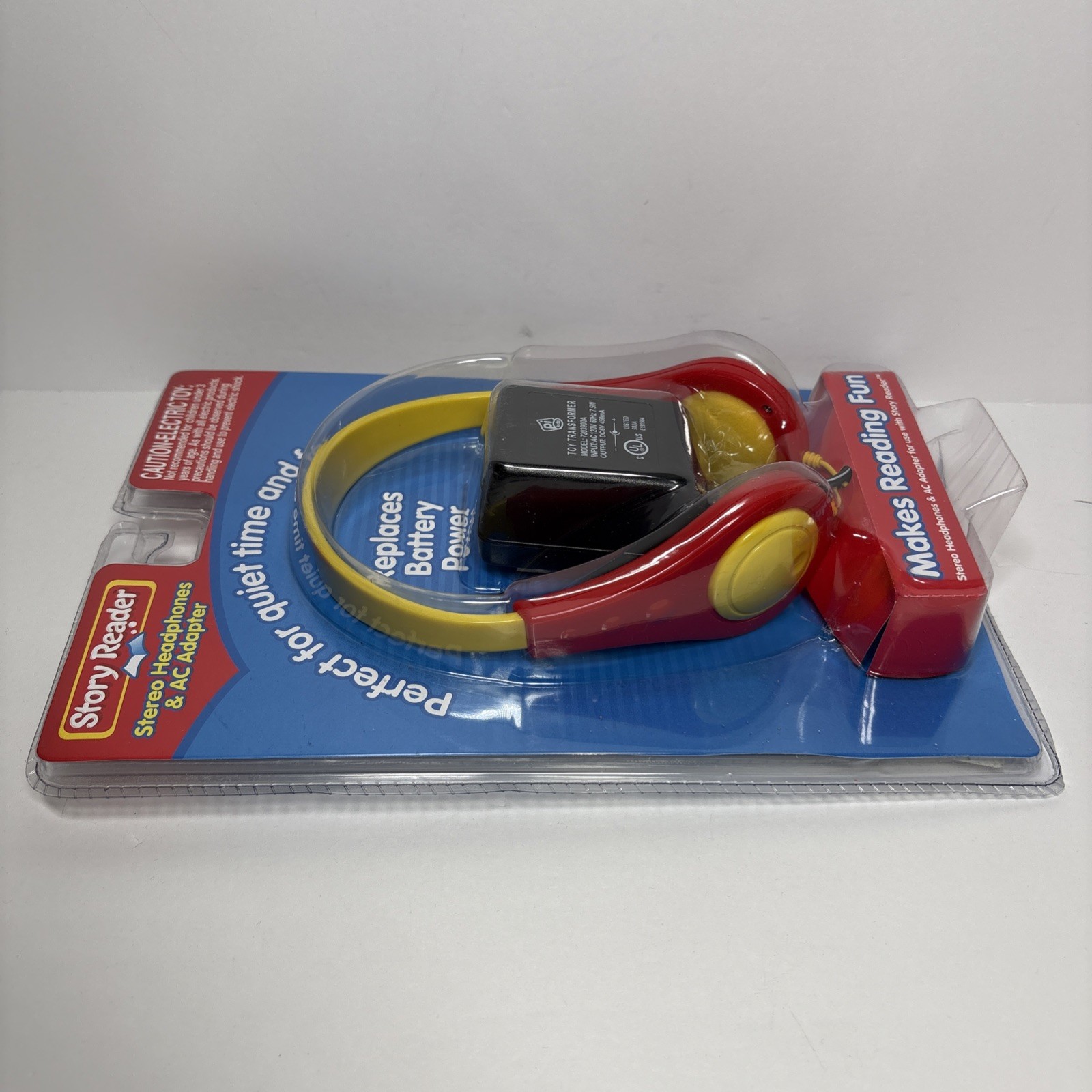 Story Reader Stereo Headphones & AC Adapter (PI Kids – 2004) BRAND NEW! VINTAGE!
