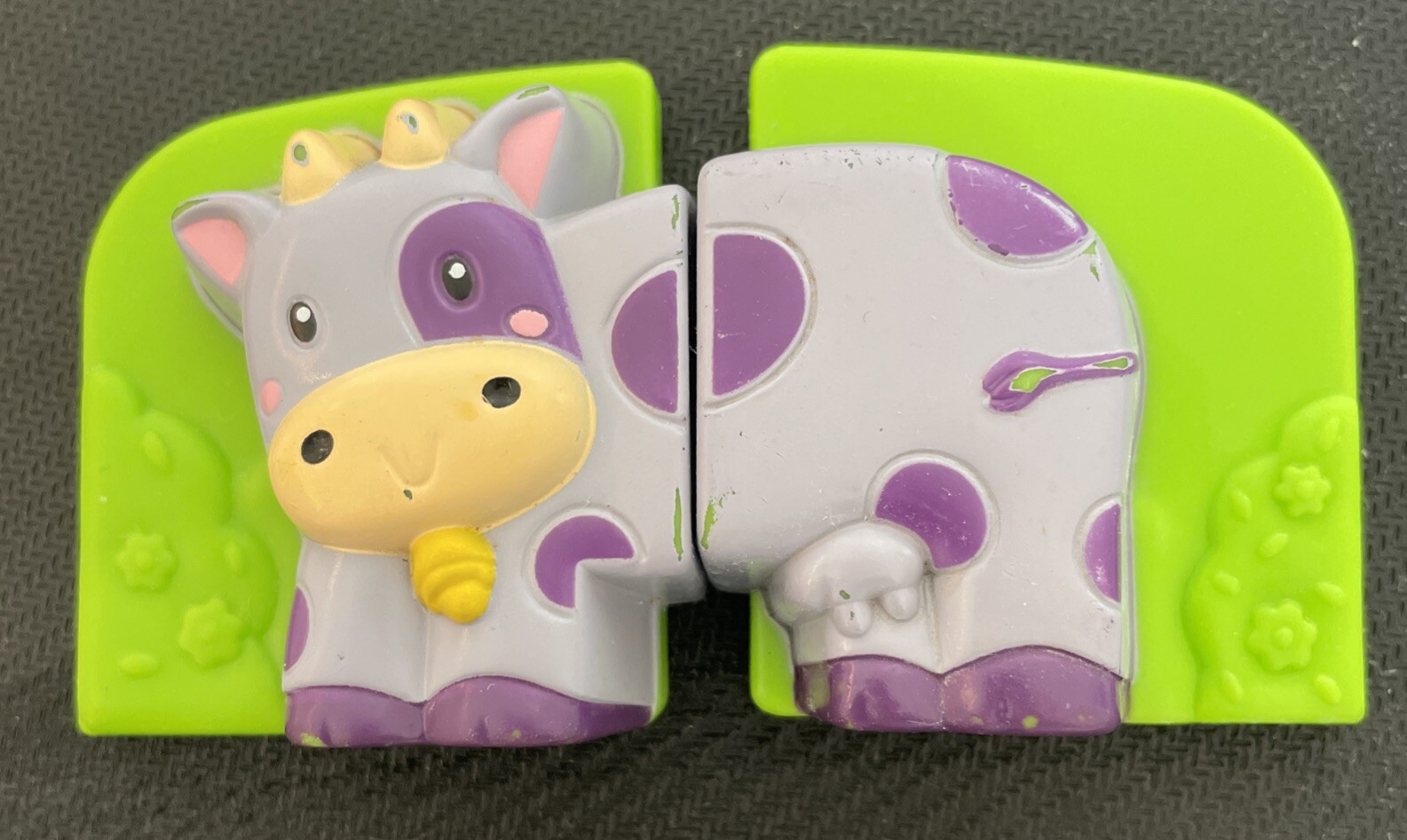 LeapFrog Fridge Farm Magnetic Animal Replacement Piece Part 2007 Purple Cow 715
