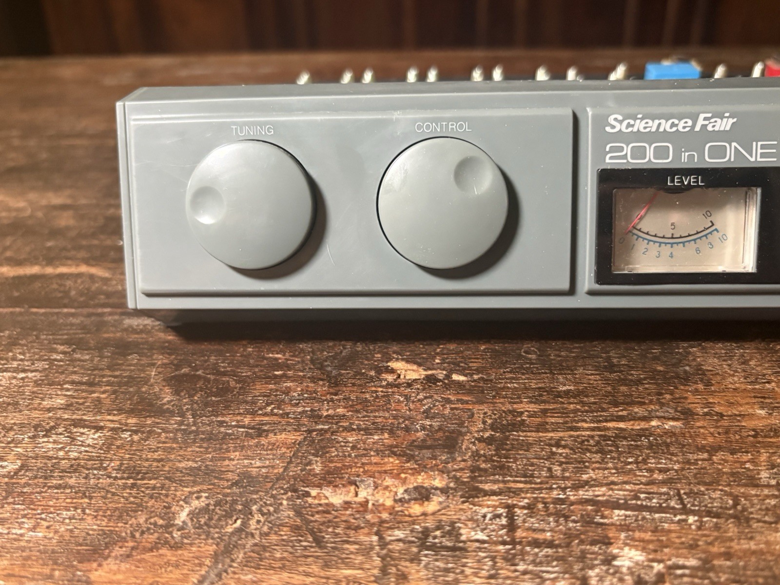 Radio Shack Science Fair 200 in 1 Electronic Project Lab 28-265 Untested Manual
