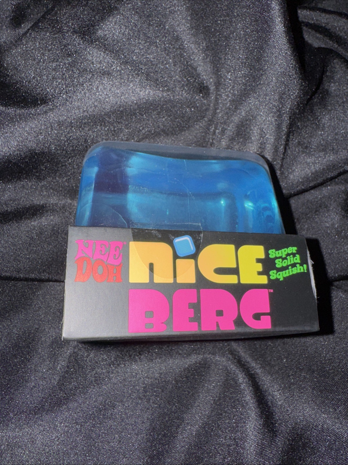TikTok Viral NeeDoh Nice Berg Blue XL Giant Squishy Nee Doh Cube Ice Niceberg