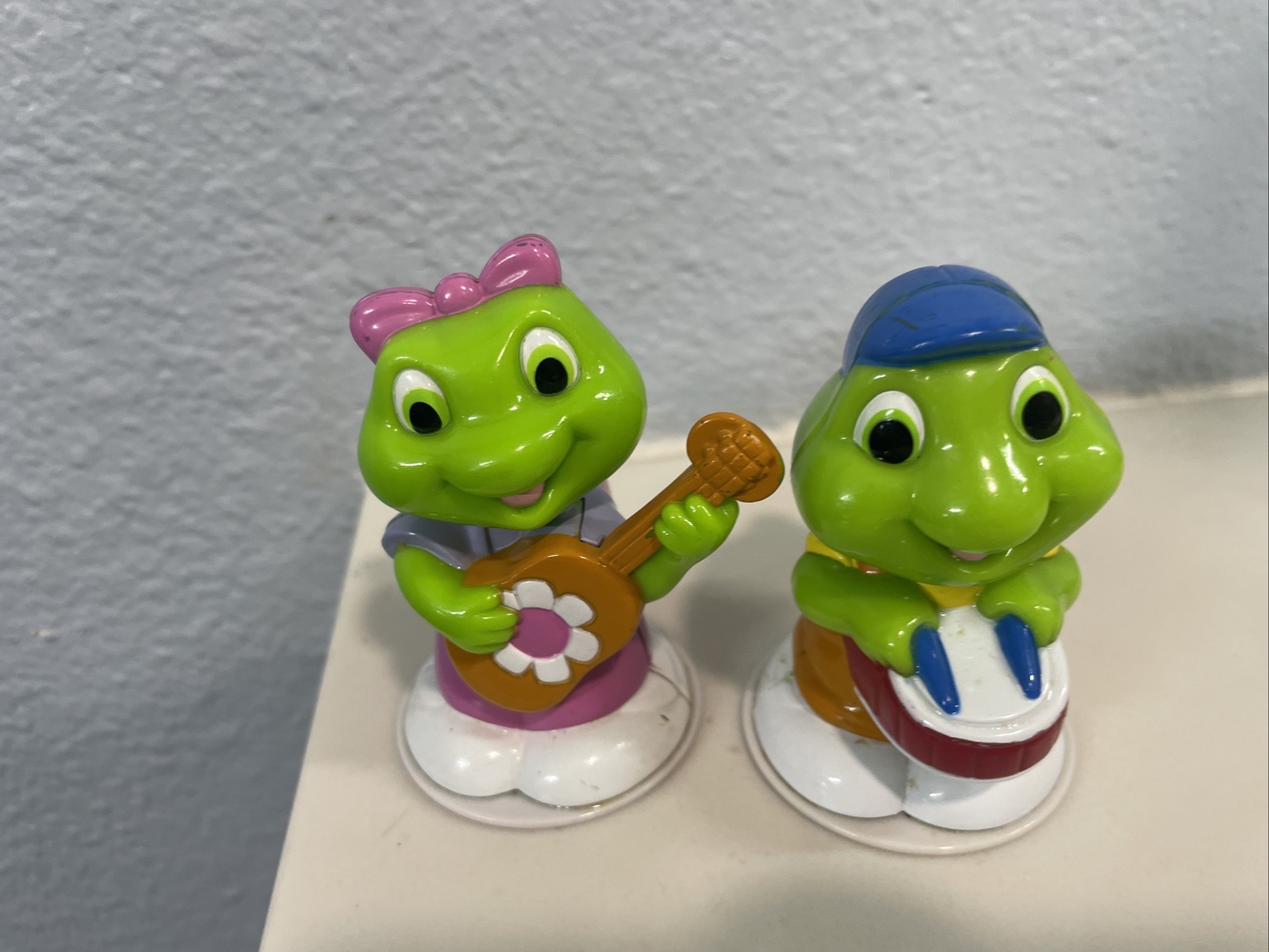 Vintage Leap Frog Phonics School Bus Music Band Replacement Figures Lily and Tad