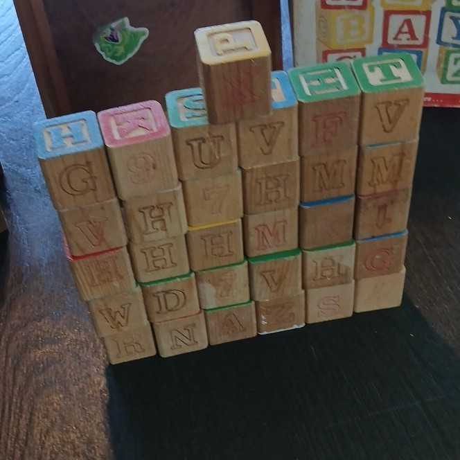 Playskool 1986 Vintage 31 Real Wood Letter Blocks Non-Toxic, And 15 Unknown