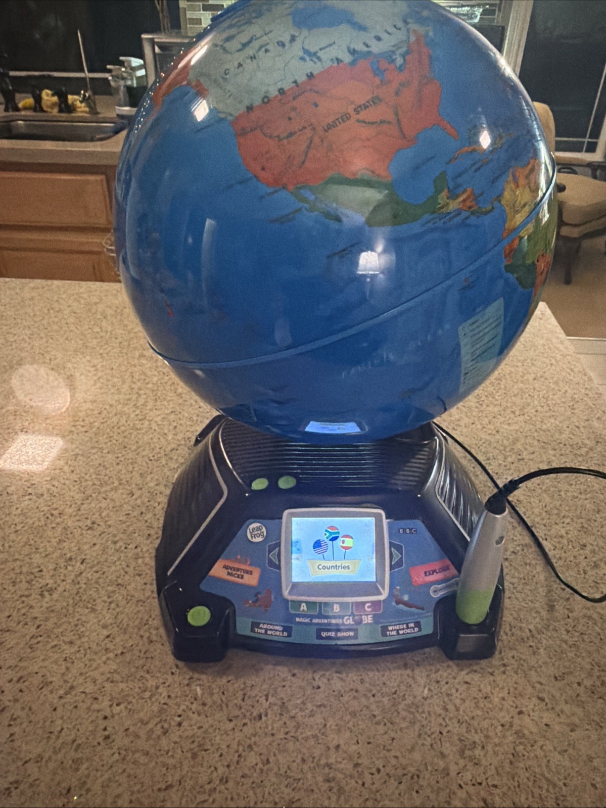 LeapFrog Magic Adventures Globe 2.8″ Video Screen BBC Interactive Games – Used