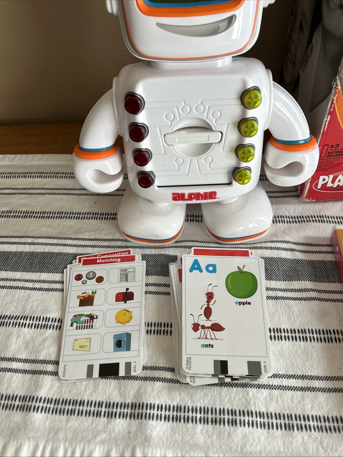 Playskool Alphie Interactive Learning Talking Robot With Over 40 Cards Works
