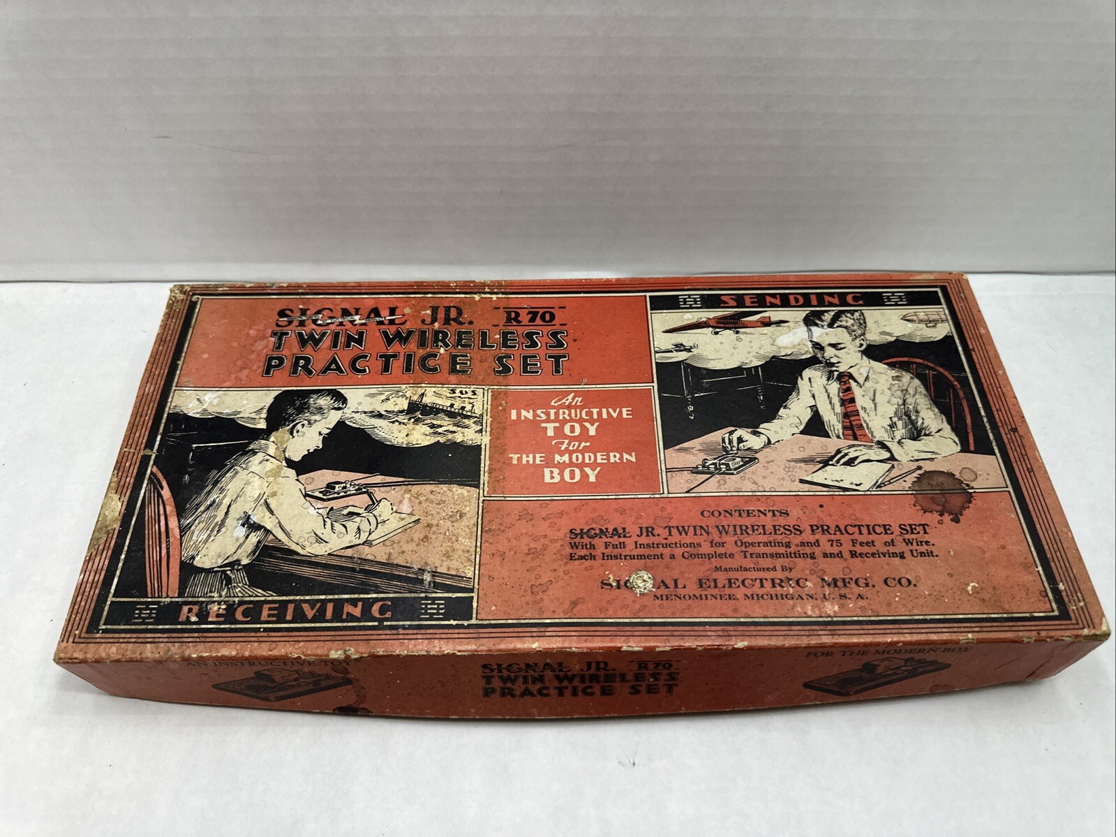 1930’s R-70 Model Signa Jr. Twin Wireless by Signal Electric Mfg. Co. Complete