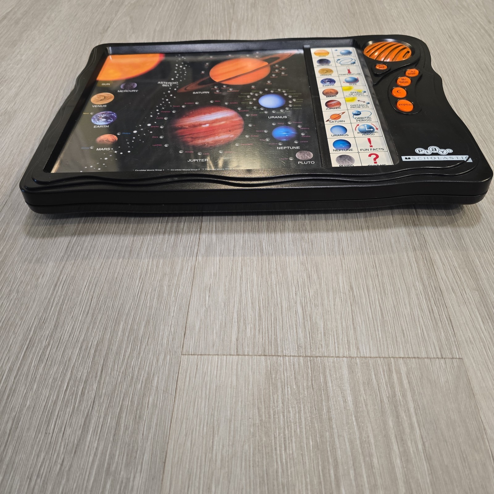 VTG Play Scholastic Solar System Planets Learning Tablet 90s Educational RARE