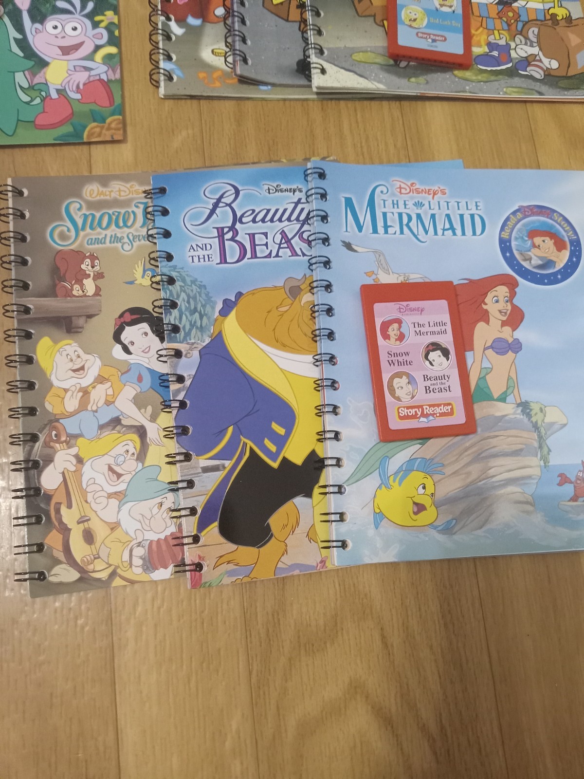 Vintage Children’s Electric Story Reader System SpongeBob Nemo 11 Books Cartrid