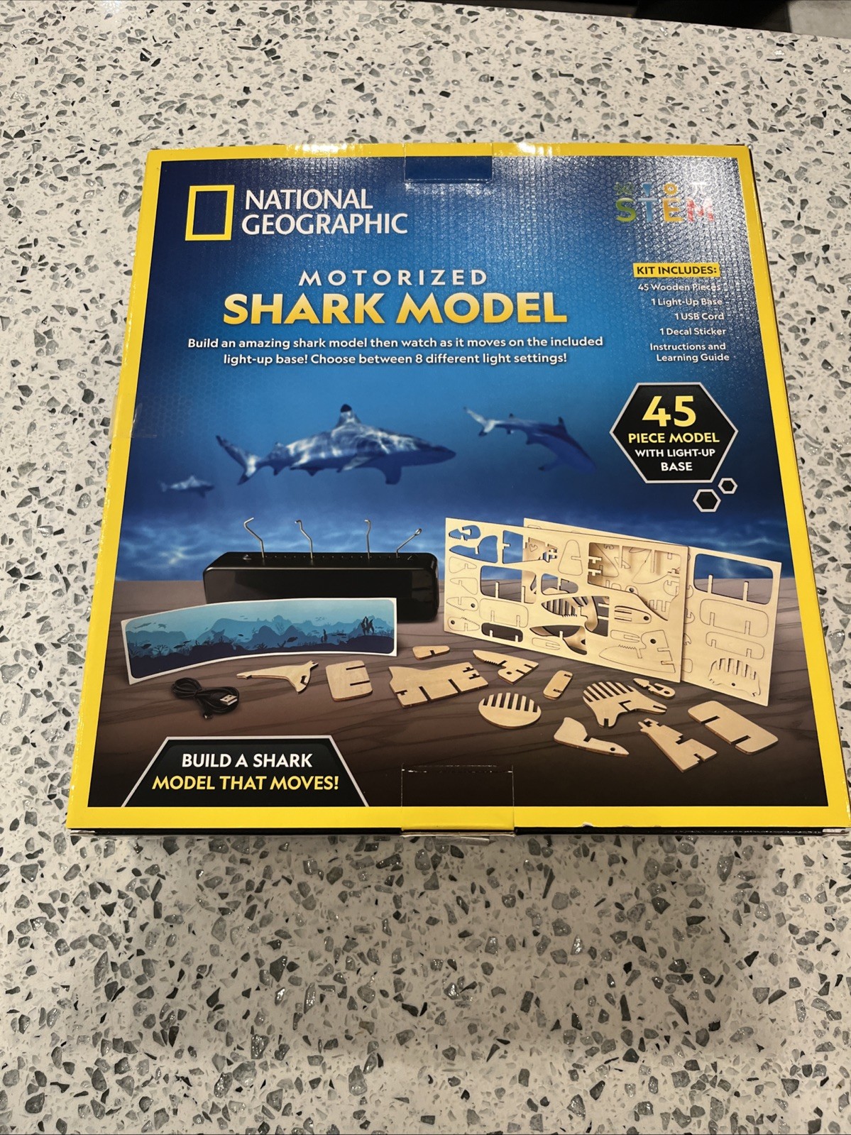 National Geographic STEM Motorized Shark Model Brand New Sealed
