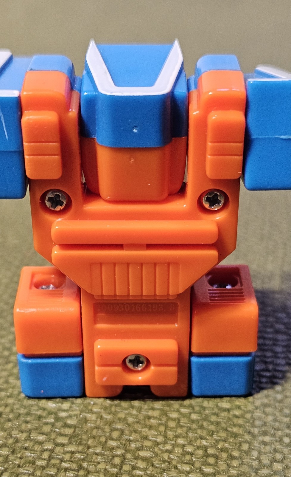 Letter W Alphabots Transformers Robots Alphabet Letters Lakeshore Toy