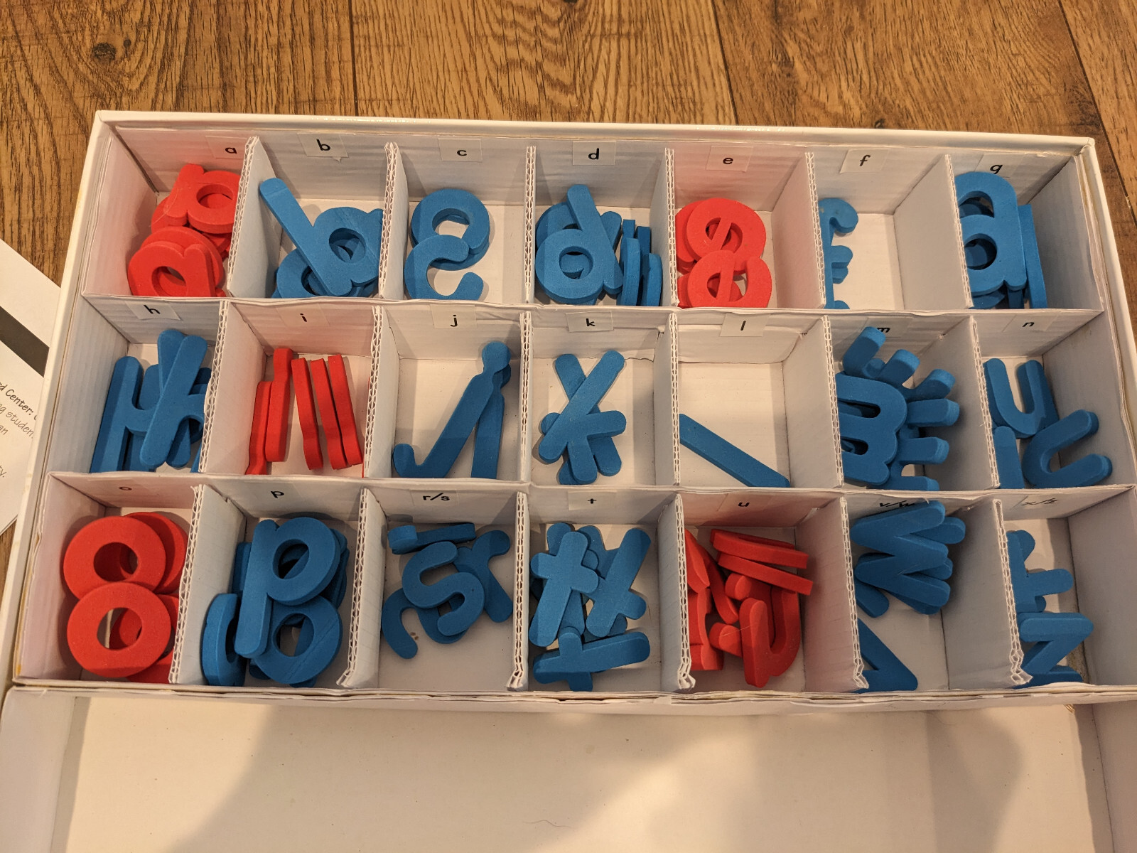 Really Good Stuff Make-A-Word Center CVC Phonics Learn to Read 103 Word Cards