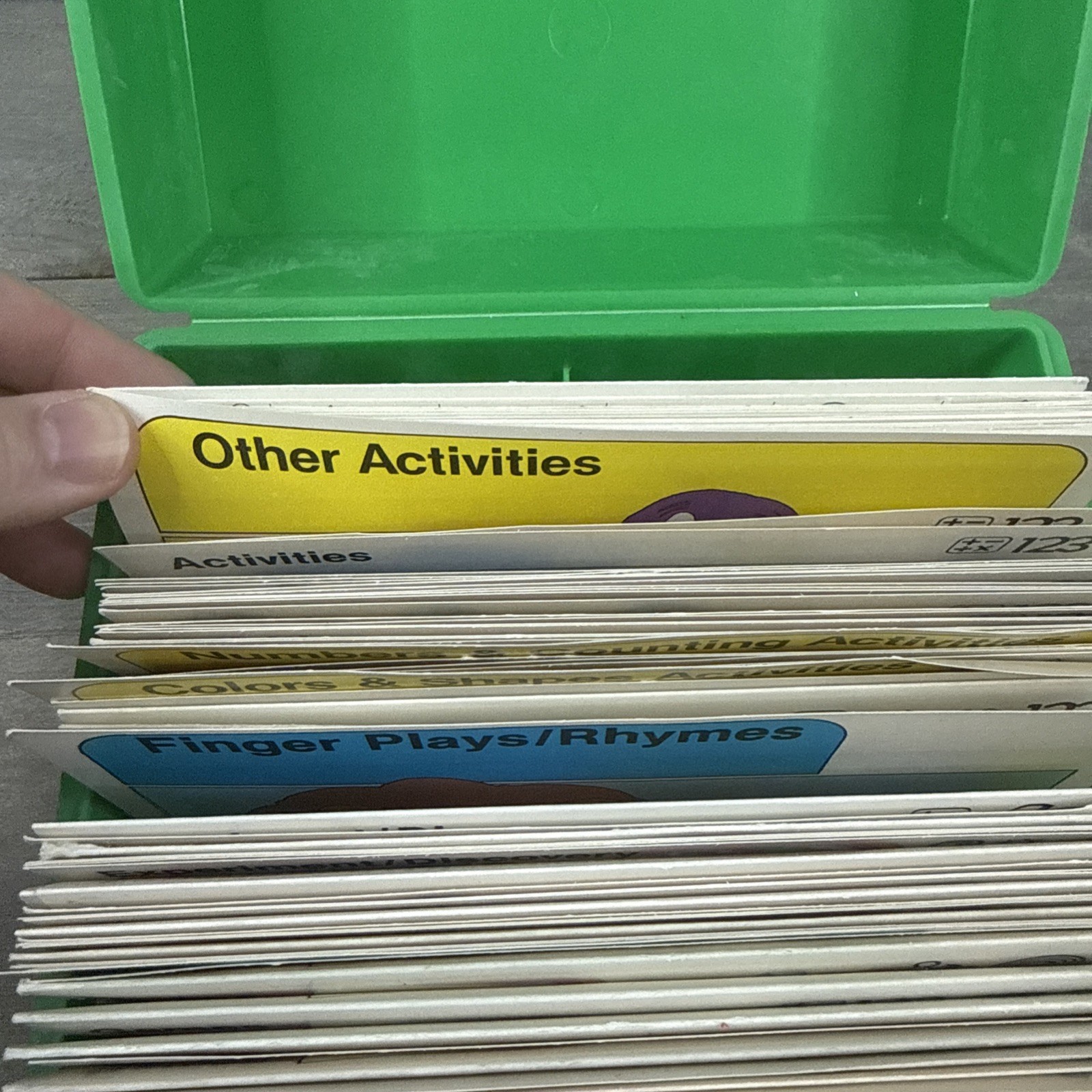 Vintage Sweet Pickles Preschool Program Activity Bus Case w/ Cards & Pieces