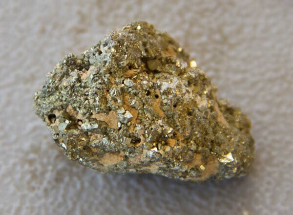 National Geographic Fool’s Gold Mini Dig Kit Genuine Pyrite Nugget Stem – 2 PACK