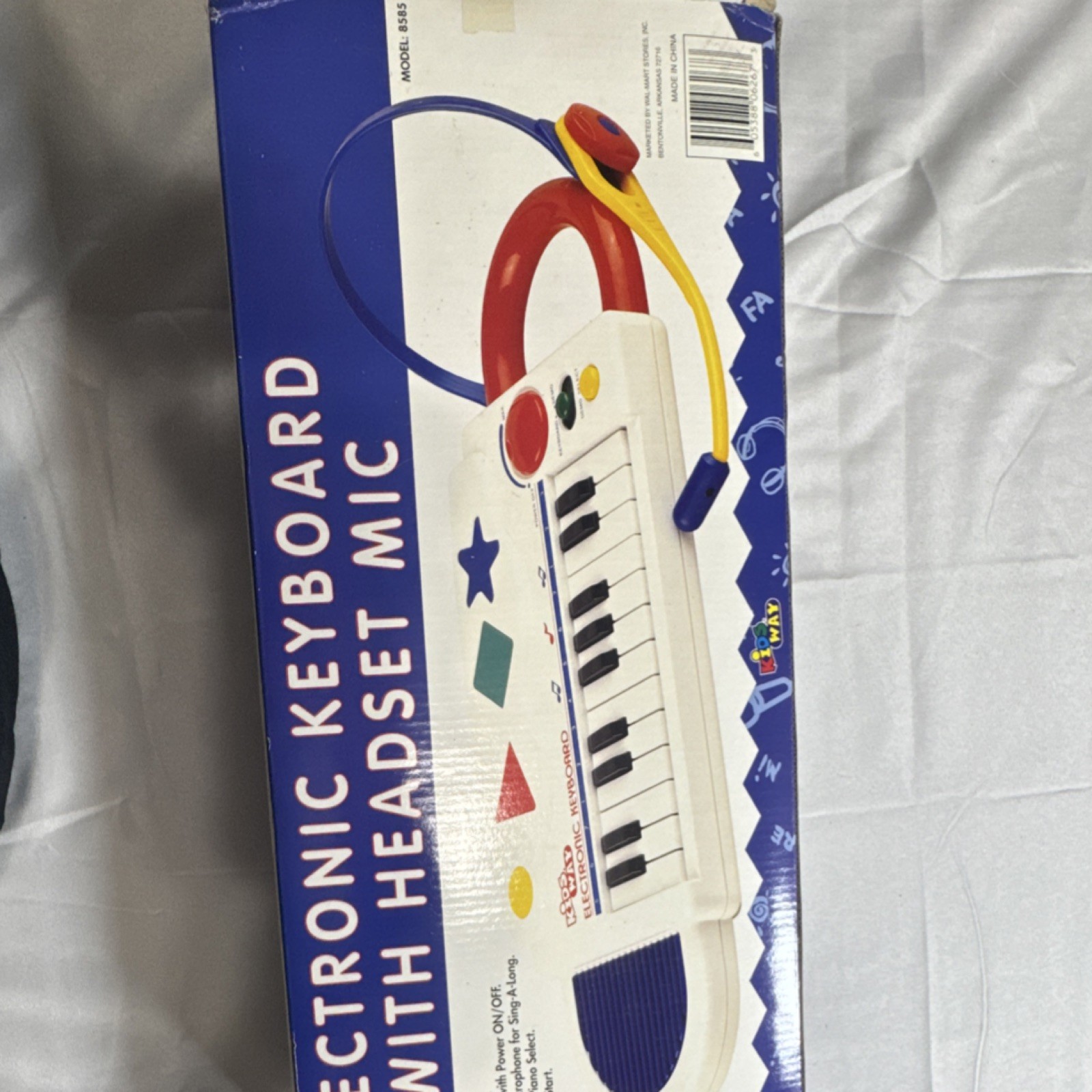 Kidzway Electronic Keyboard with Headset Mic for Ages 3 and Up