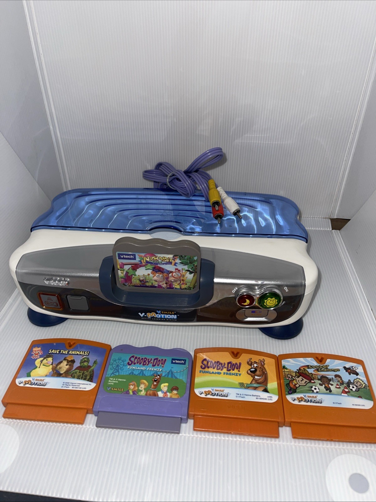 Vtech V.Smile V-Motion Active Learning System Lot -Console & 5 Games Only