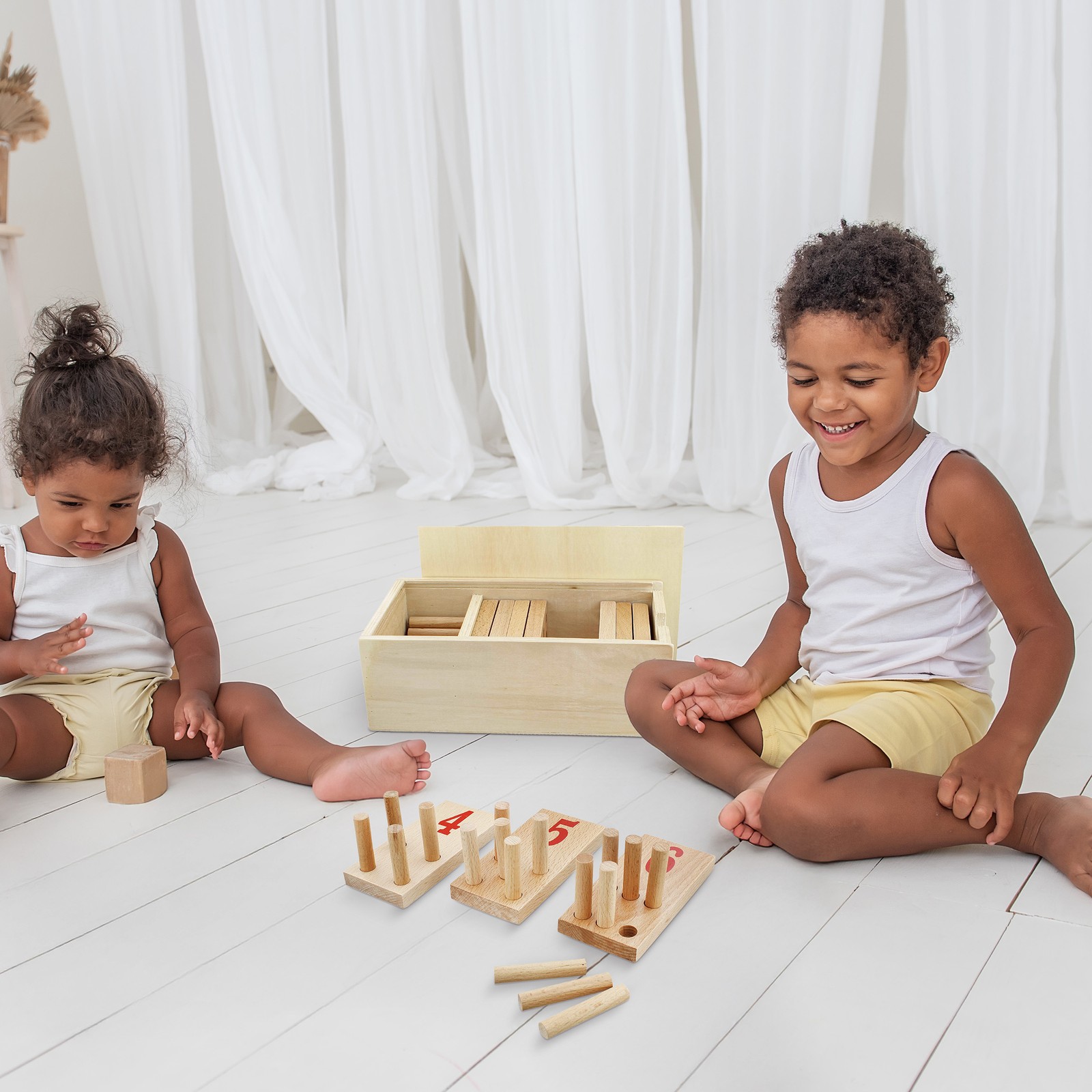 Acorn Baby Wooden Puzzle Box Set – Interactive Wooden Brain Teaser Peg Toy Box