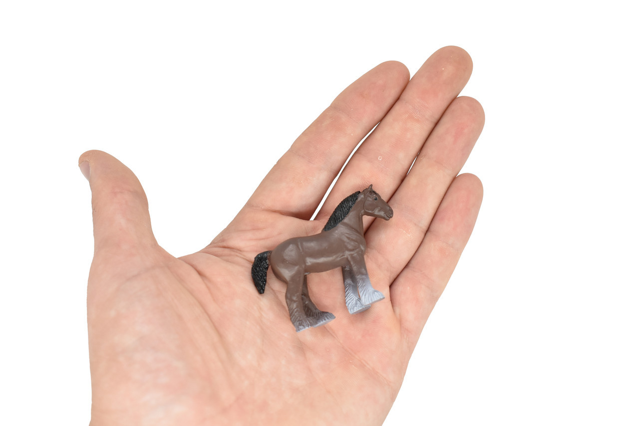 Toy Horse, Clydesdale, Brown, Plastic Realistic Farm Model 2.5 Inches F7022 B97