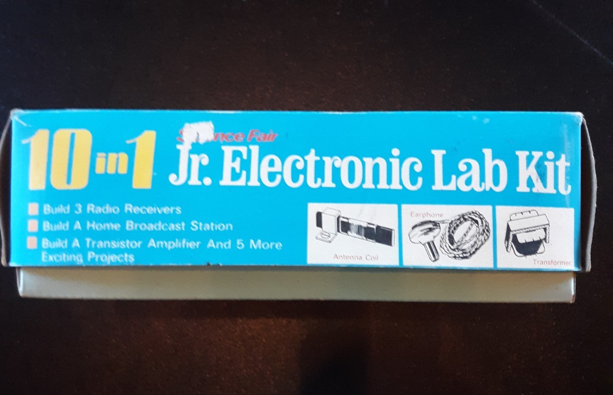 10 In 1 Science Fair Jr Electronic Lab Kit Science Fair, Boxed, With Manual 1972