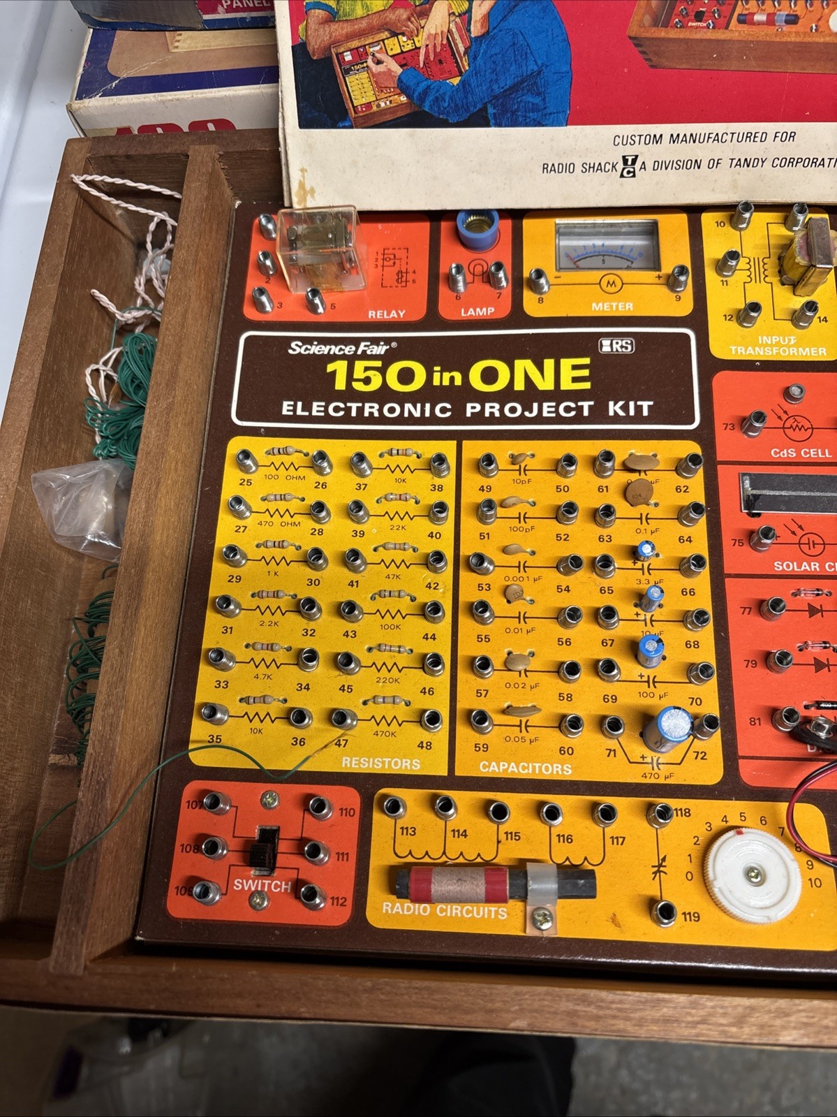 Two Science Fair Electronic Project Kits, 150 And One And 101 28–220 And 28–248