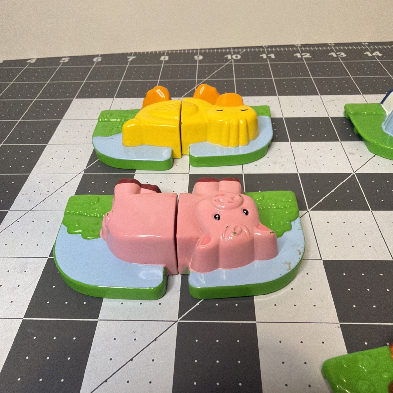 LeapFrog Fridge Phonics Chick Farm Magnetic Matching Replacement Animals Only