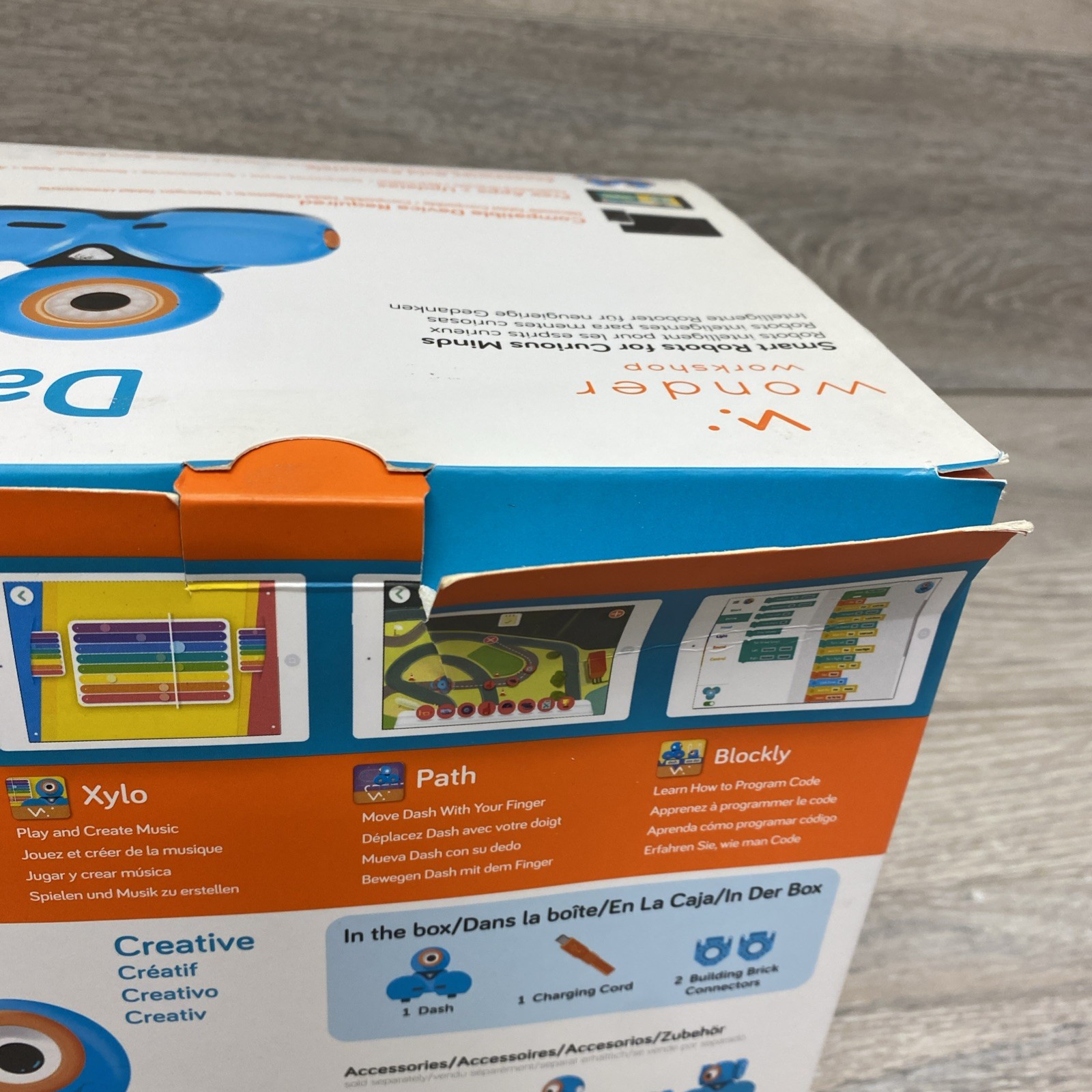 Wonder Workshop DASH DA01 Interactive Coding Robot STEM SEALED