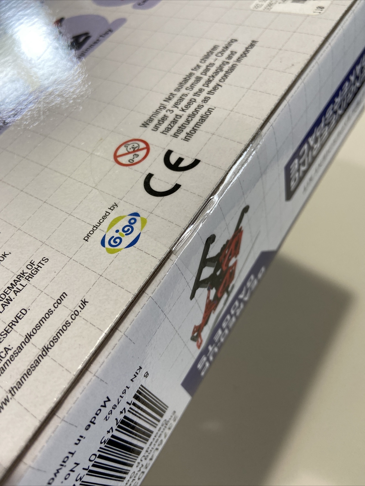 Thames & Kosmos Engineering Makerspace Geared-Up Gadgets Science Experiment Kit
