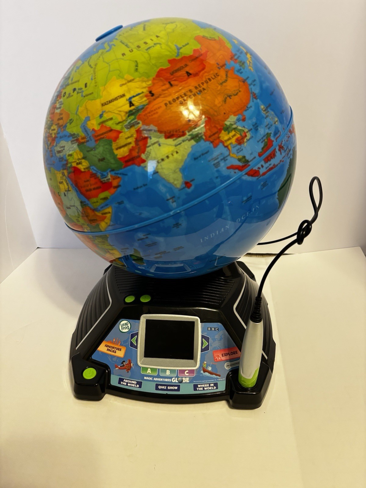 Leapfrog Magic Adventures Globe LCD Video Screen Kids Toy Interactive Works