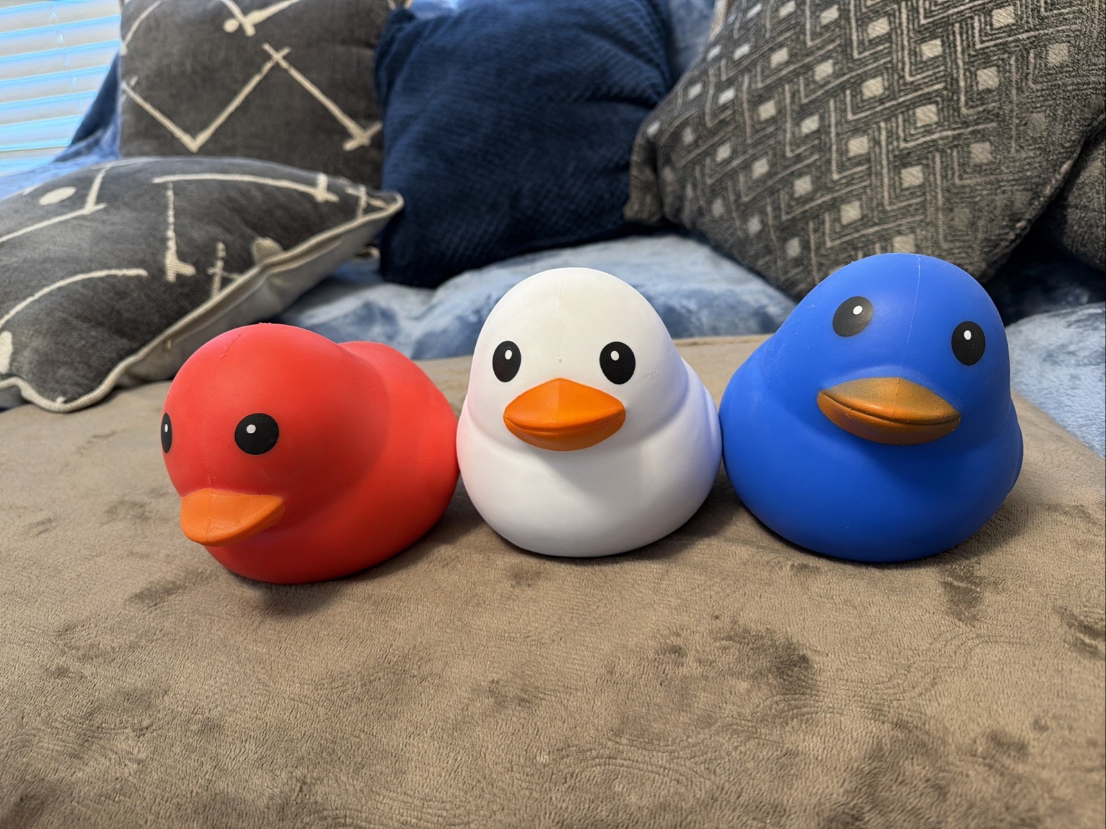 Sunny Days Jumbo Squeezy Ducks Red White Blue Squishy Toy Lot Of 3 New