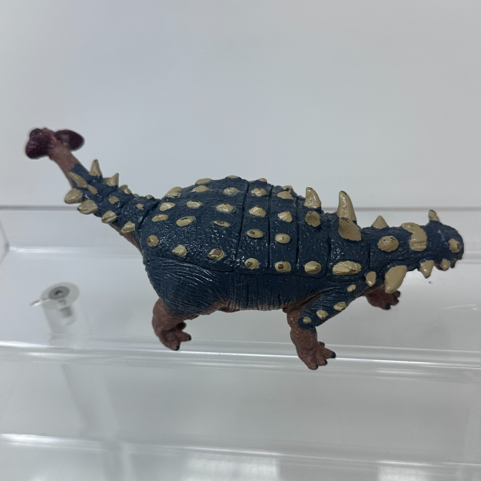 Terra Battat Euoplocephalus Tutus Figure Gray Prehistoric Dinosaur Figurine 6.5″