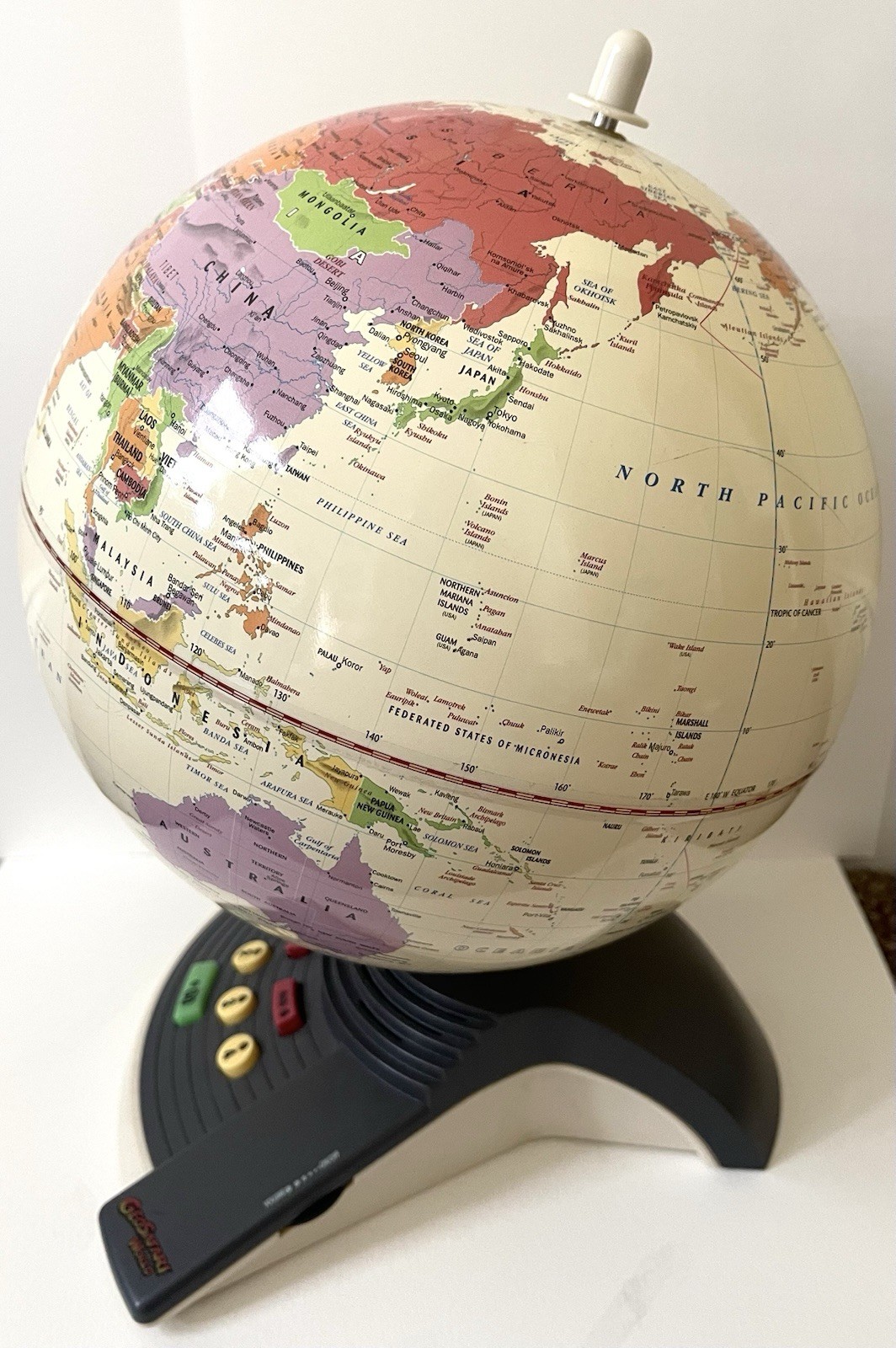 Geo Safari World Interactive Electronic Explorer Toy Geography Learning Toy