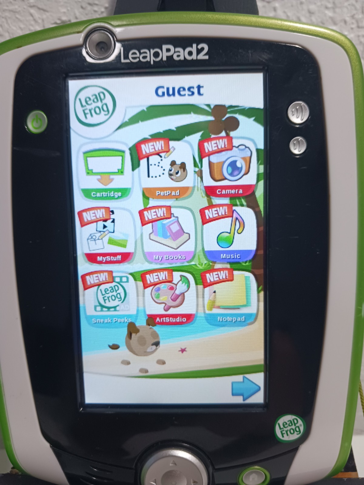 LeapFrog LeapPad 2 Explorer Learning System + Green Case + 14 Preloaded Games