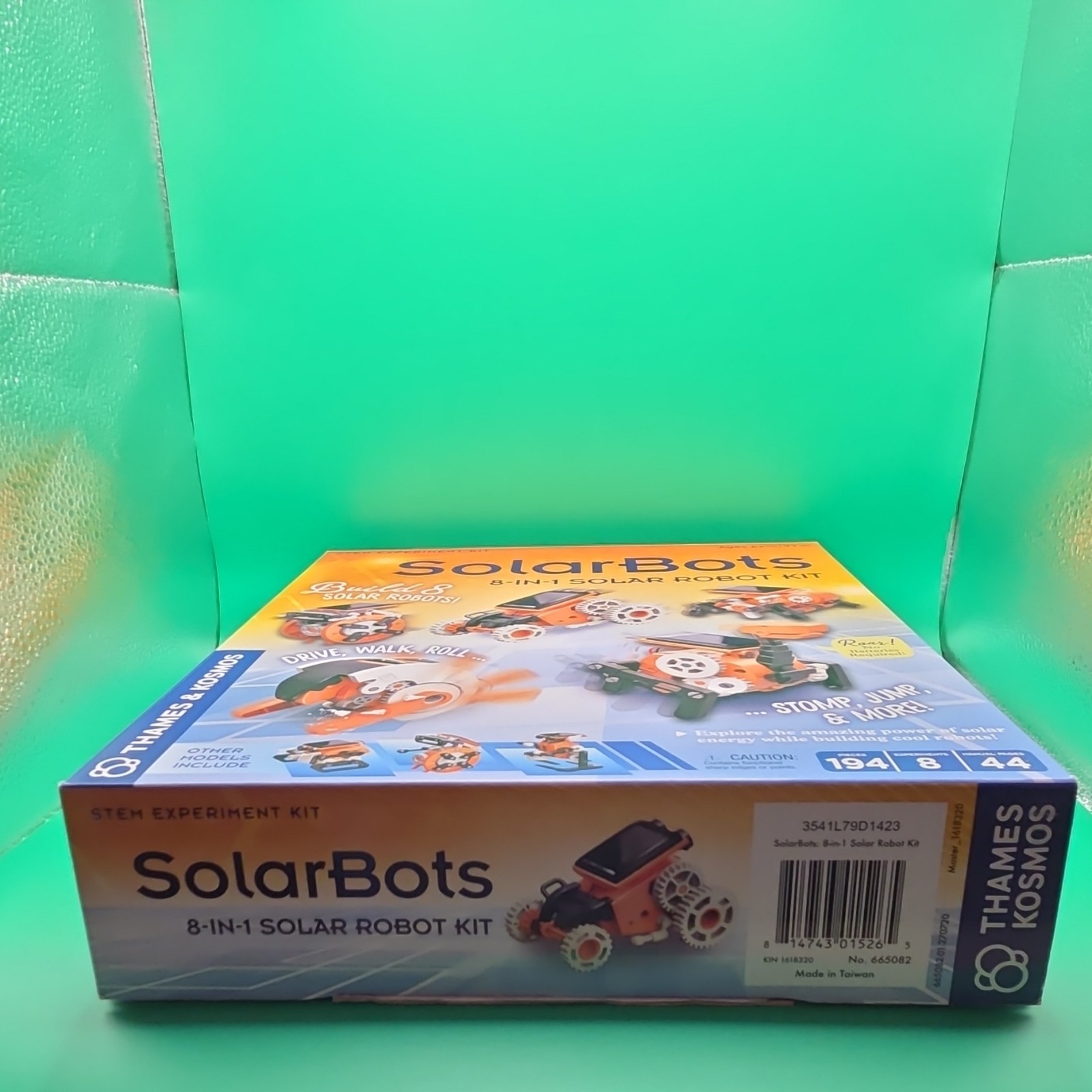 Thames & Kosmos SolarBots: 8-in-1 Solar Robot STEM Experiment Kit # 665082 New