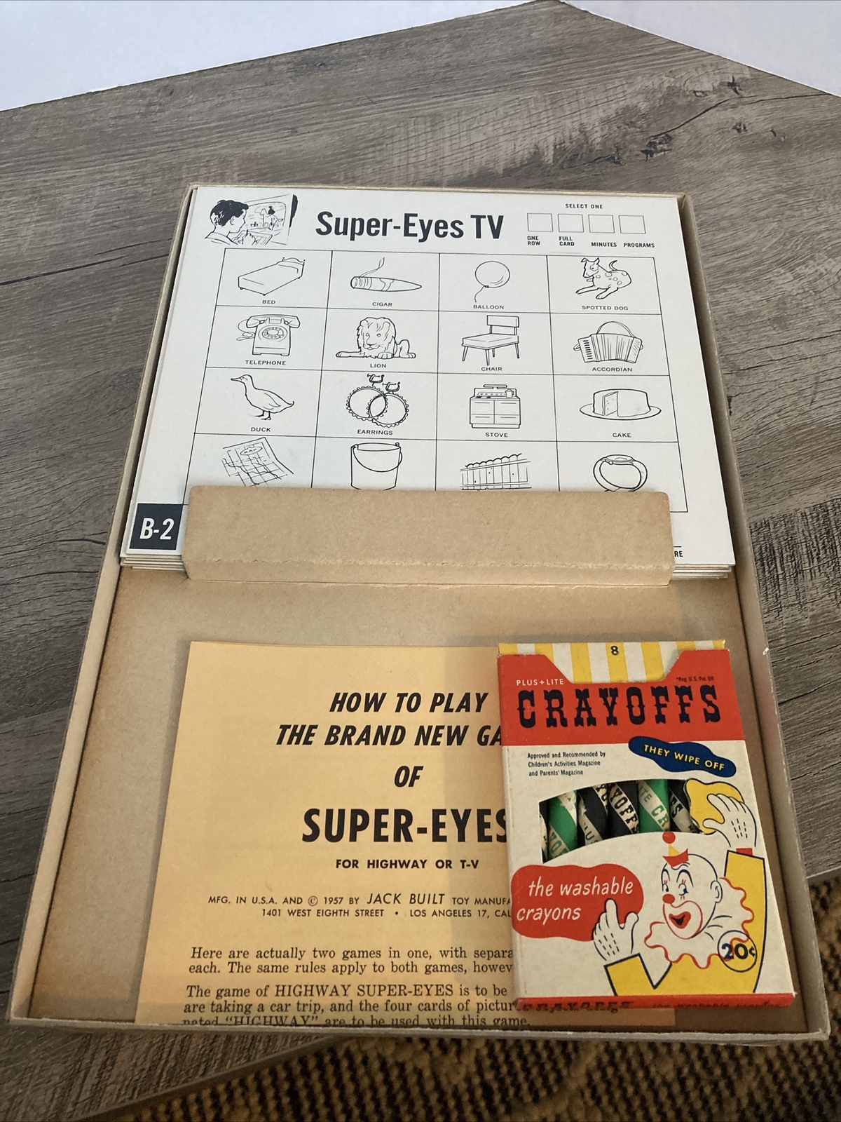 Vintage 1957 Super-eyes A Travel Or Tv Game Original Box Instructions Crayons