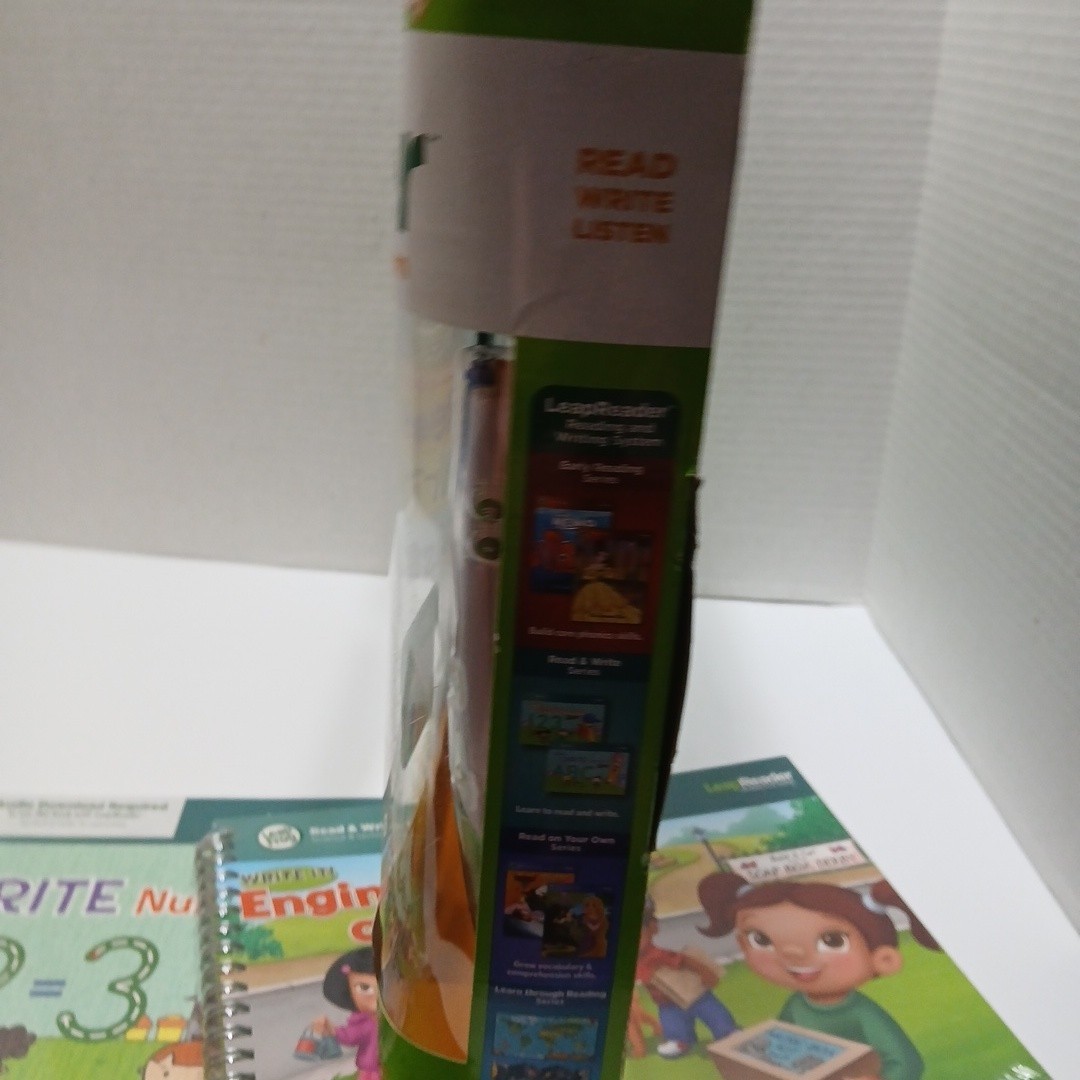 LeapFrog LeapReader Learn-to-Read Ages 4-8 2 Exyra New Sealed Books