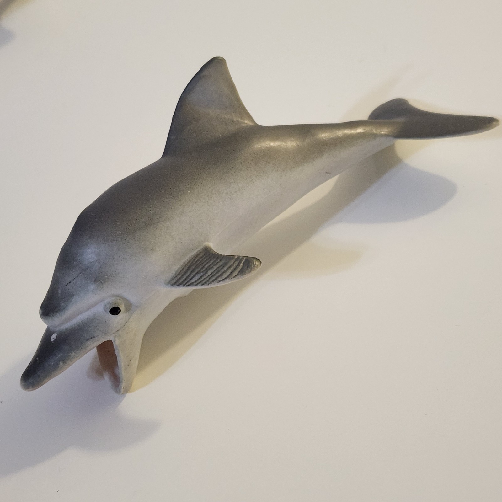Lot Of 3 Plastic Rubber Dolphin Figures Gray 5.5″ 1981 Vintage (T)