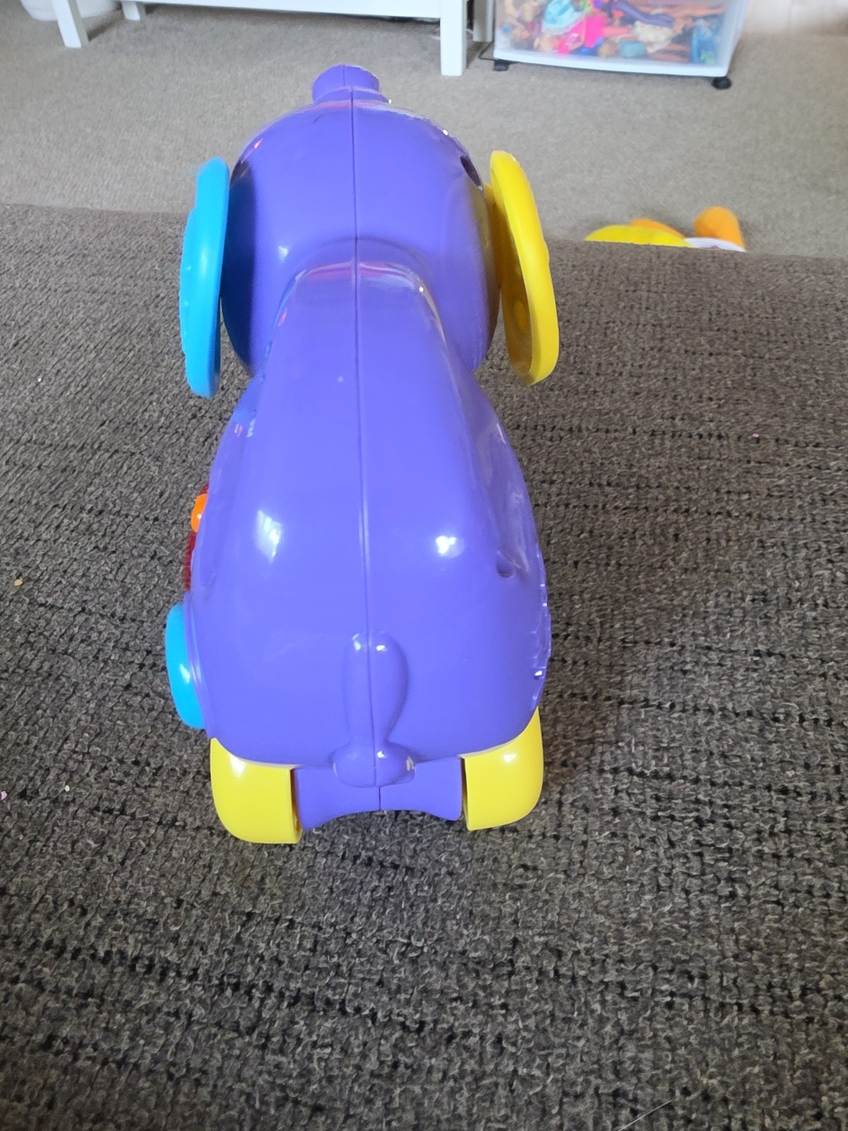 Vtech Push And Explore Elephant 6″ musical education purple lights up/sound!