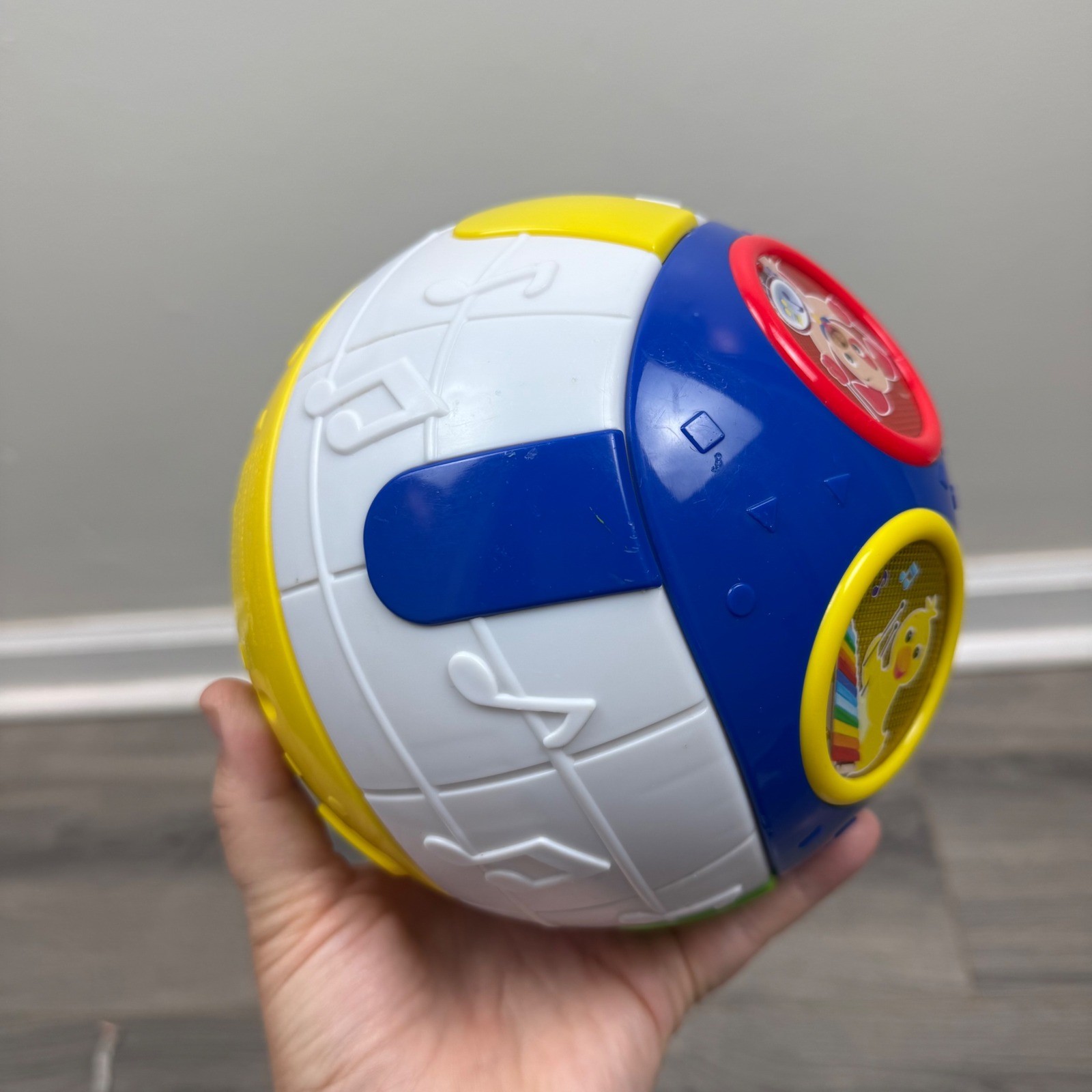 Baby Einstein Roll & Explore Symphony Ball Musical Lights English Spanish French