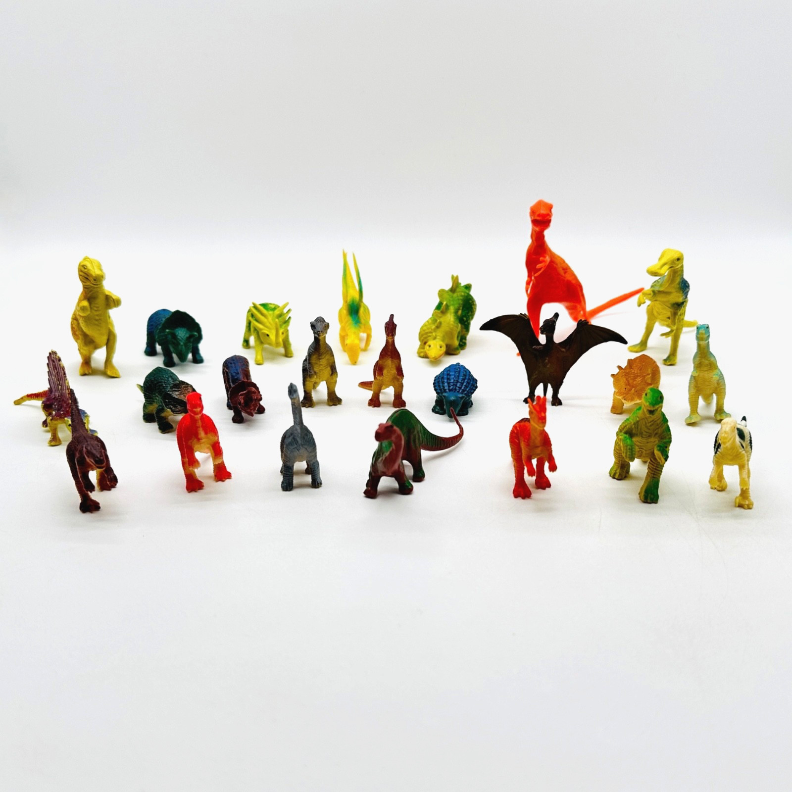 Lot of 23 Dinosaurs Dinos Plastic Rubber Small Toy PVC Nature Science China