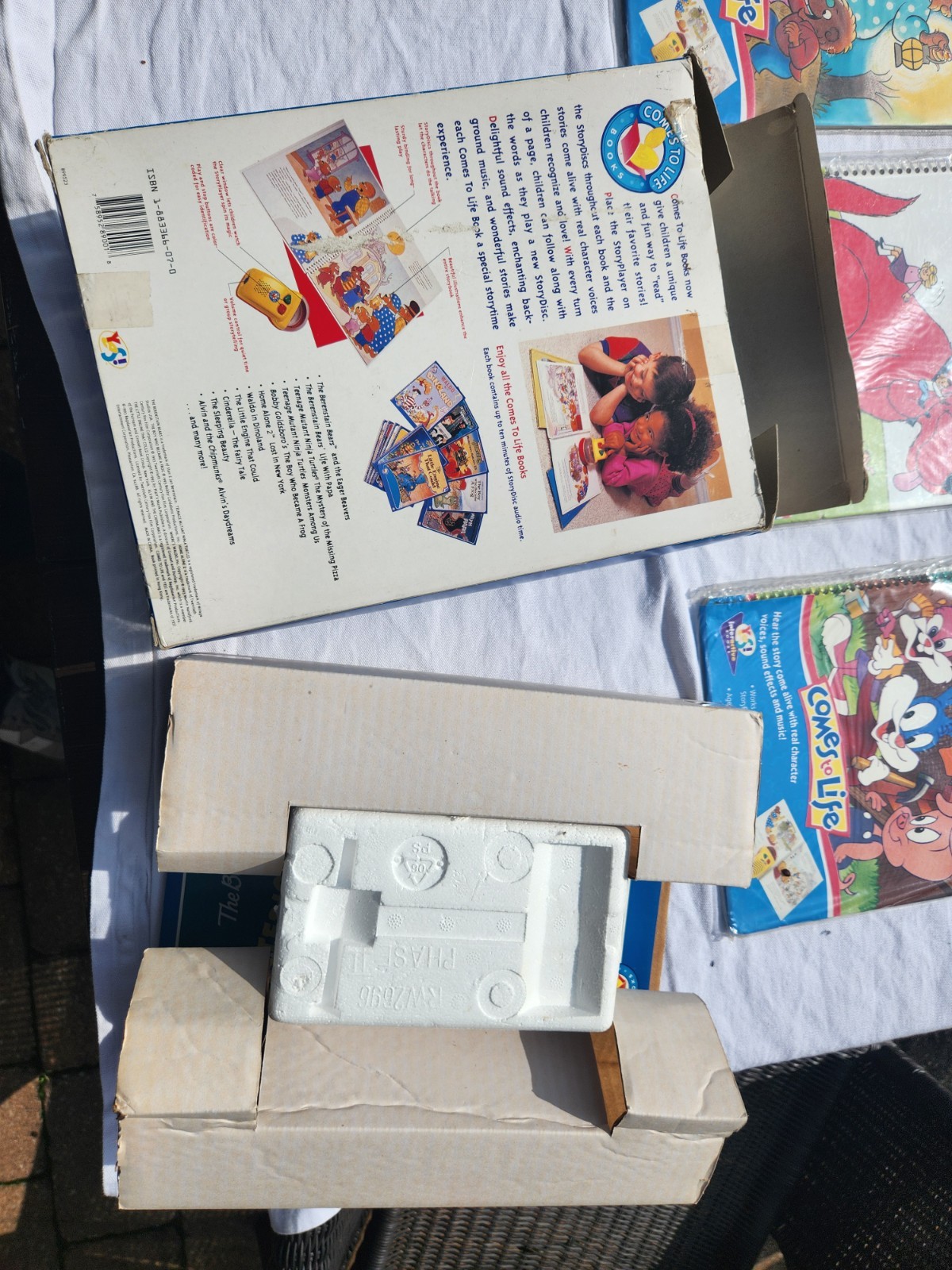 Comes to Life – Story Player & Book, Yes! Interactive, 1994, NEW With 9 books