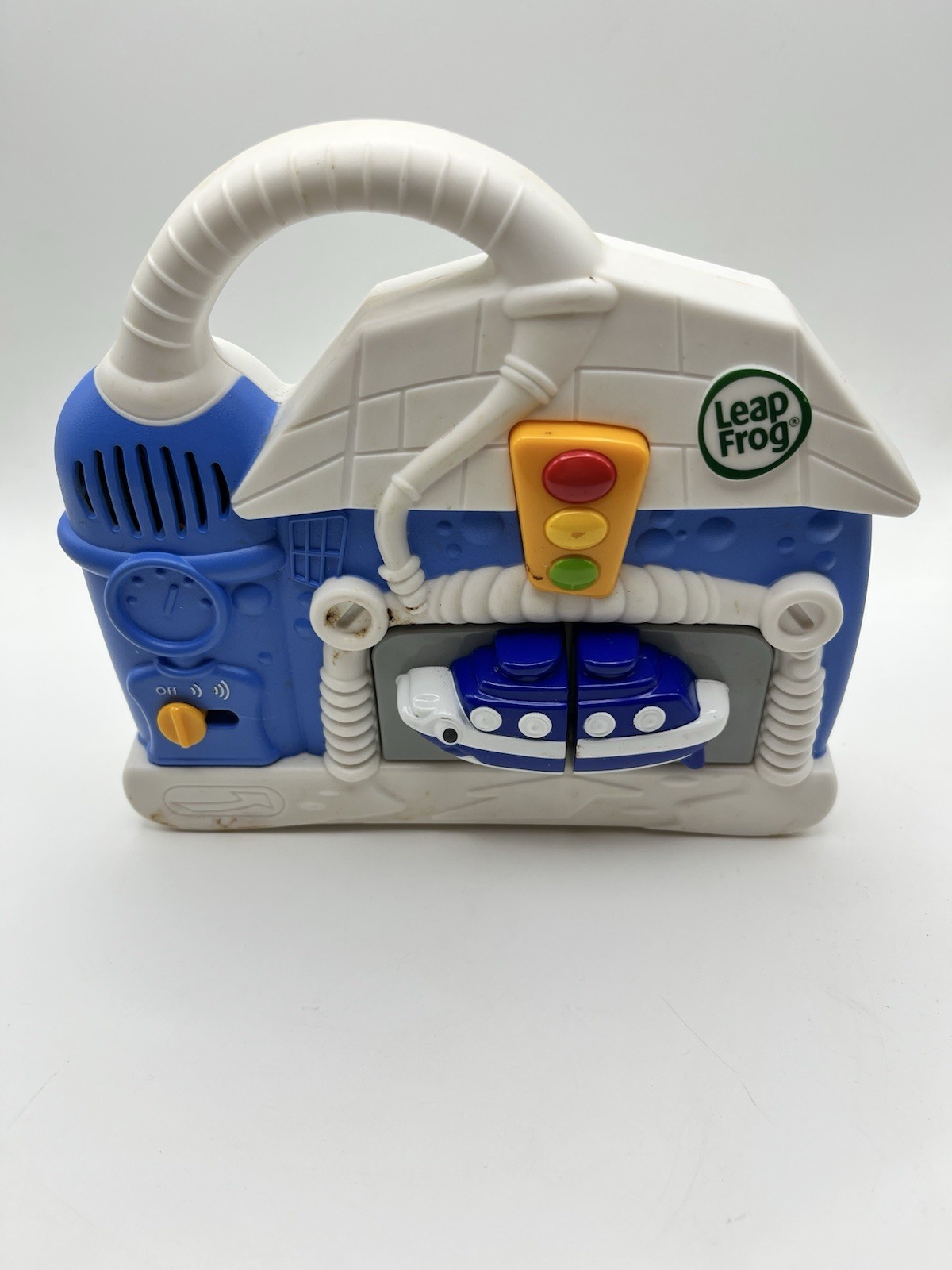 Leap Frog Fridge Phonics WASH N GO Magnetic Vehicle Car Matching Only 1 Piece