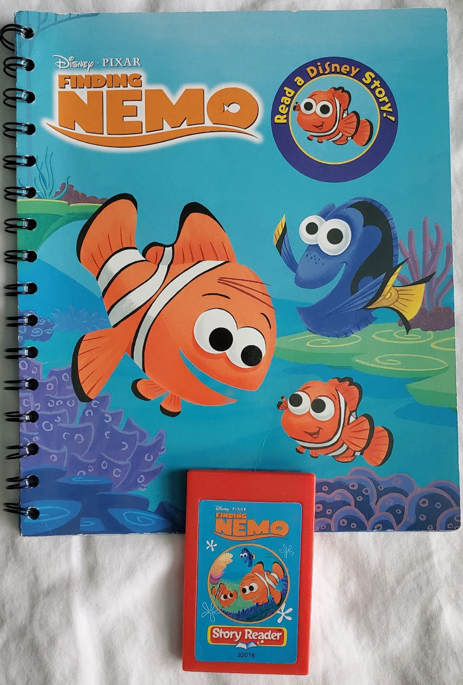 Story Reader System Lot-14 Books-7 Cartridges-Backback-Disney, SpongBob More