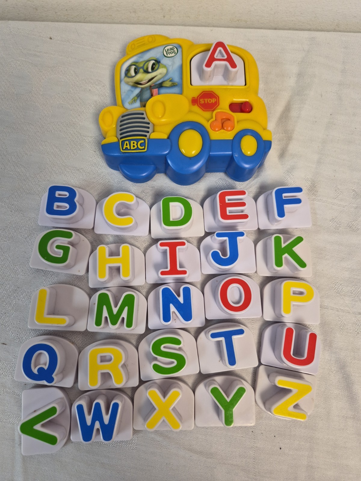Leap Frog Tads School Bus Fridge Phonics Complete Alphabet 26 Letters Tested EUC