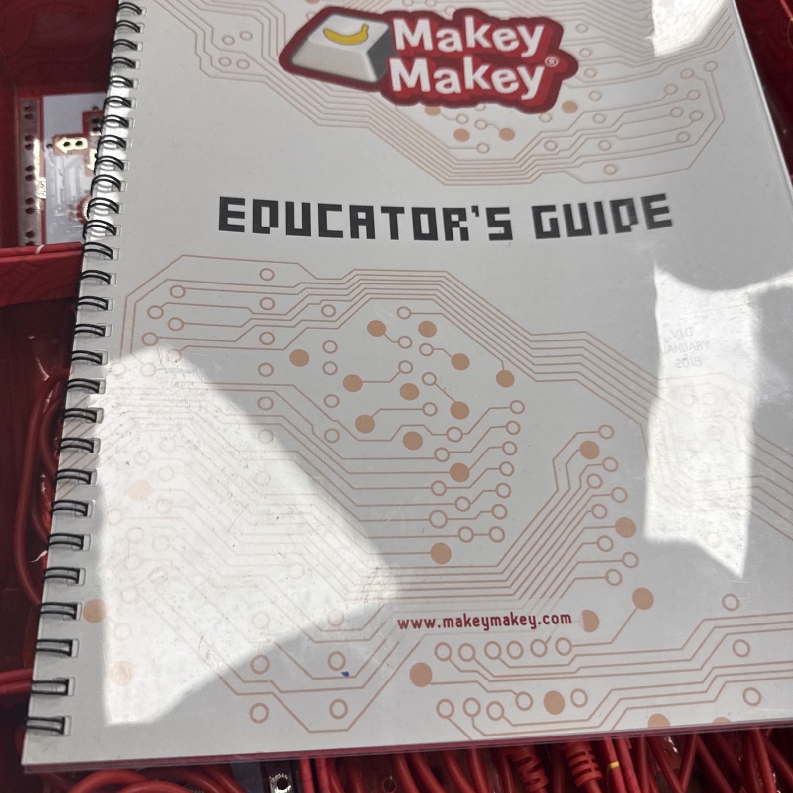 Makey Makey STEM Pack – Invention Kit for Classrooms – USED