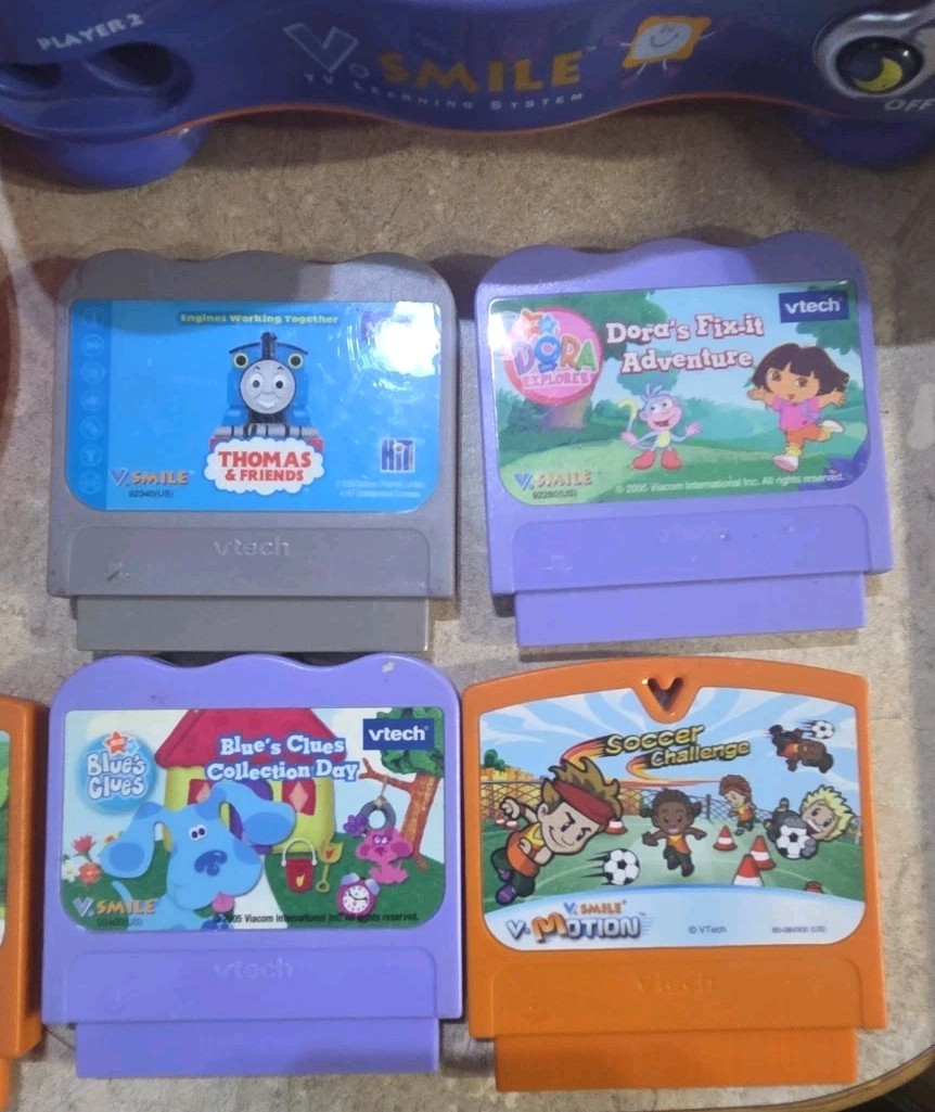 VTech Vsmile TV Learning System Lot 1 Console 2 Controllers 6 Games Power Cable