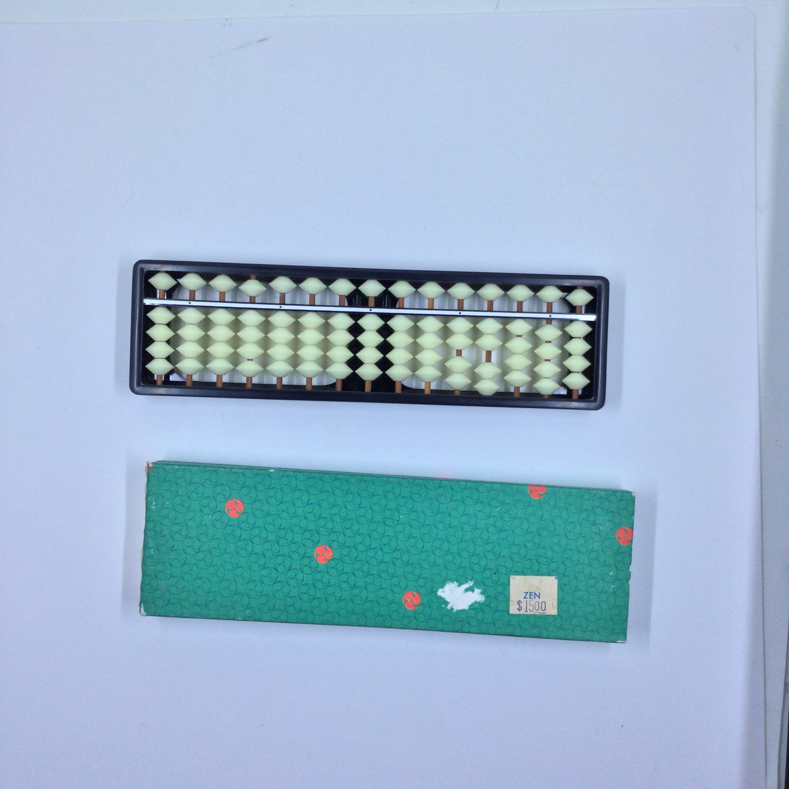 Standard Tomoe Soroban Abacus / 15 Digits No. 4P650