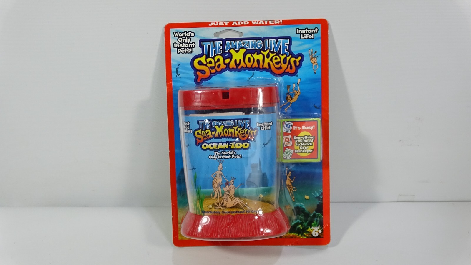 2012 The Amazing Live Sea-Monkey Ocean-Zoo Instant Pets Play Set